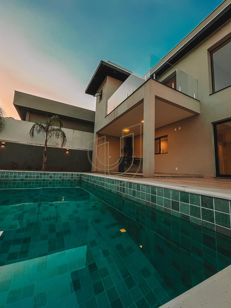 Sobrado sofisticado e moderno com 3 su&iacute;tes na Av.Cambu&iacute; - S&atilde;o Jos&eacute; dos Campos/SP Rua das Estrelicias São José dos Campos - 