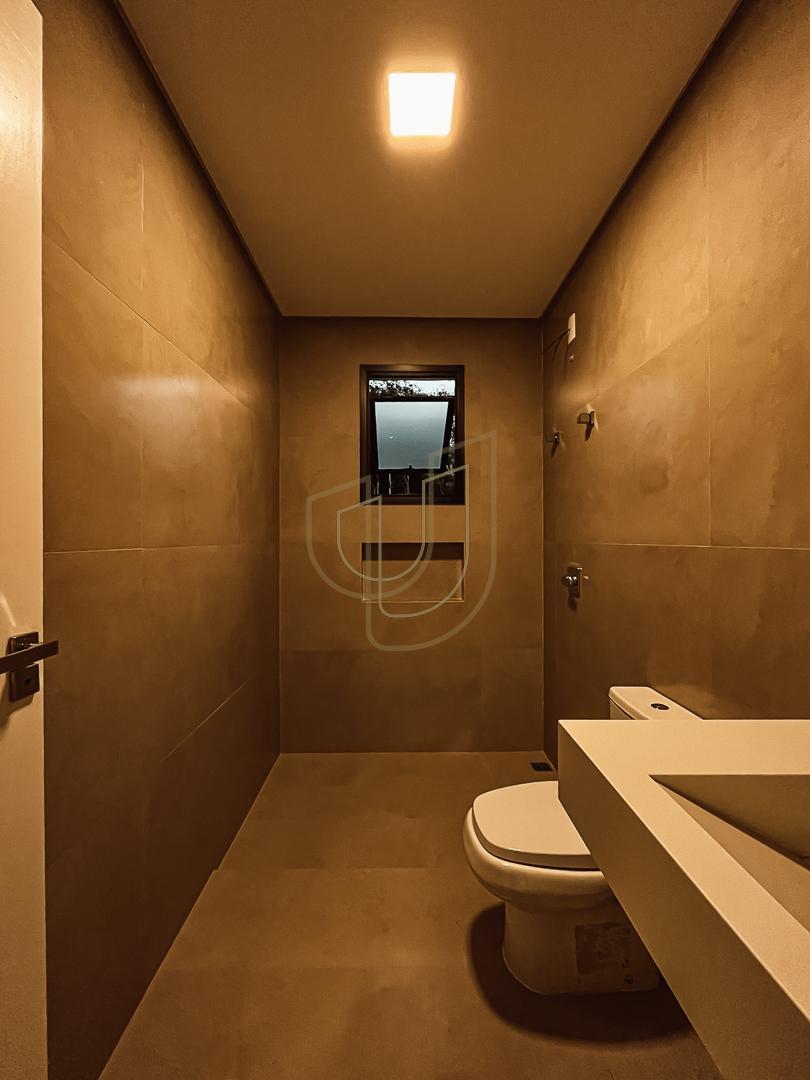 Sobrado sofisticado e moderno com 3 su&iacute;tes na Av.Cambu&iacute; - S&atilde;o Jos&eacute; dos Campos/SP Rua das Estrelicias São José dos Campos - 