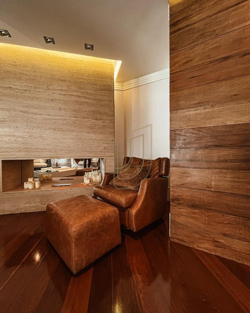 Apartamento luxuoso em localiza&ccedil;&atilde;o privilegiada com 5 Su&iacute;tes em S&atilde;o Jos&eacute; dos Campos/SP Rua Pedro de Toledo São José dos Campos - 