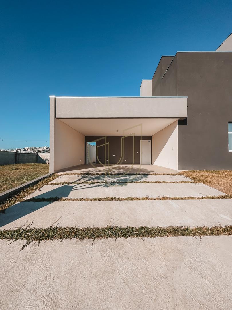 Casa da alto padr&atilde;o com projeto amplo e 4 su&iacute;tes em Urbanova - S&atilde;o Jos&eacute; dos Campos/SP  São José dos Campos - 