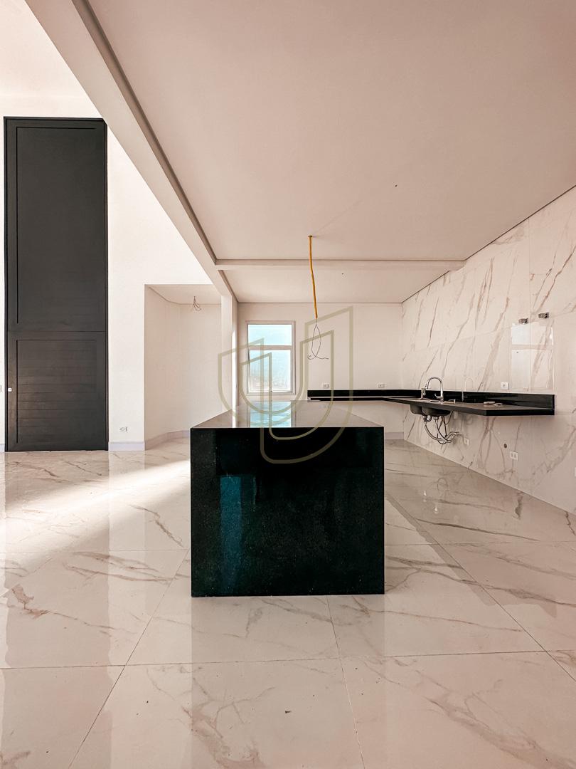 Casa da alto padr&atilde;o com projeto amplo e 4 su&iacute;tes em Urbanova - S&atilde;o Jos&eacute; dos Campos/SP  São José dos Campos - 