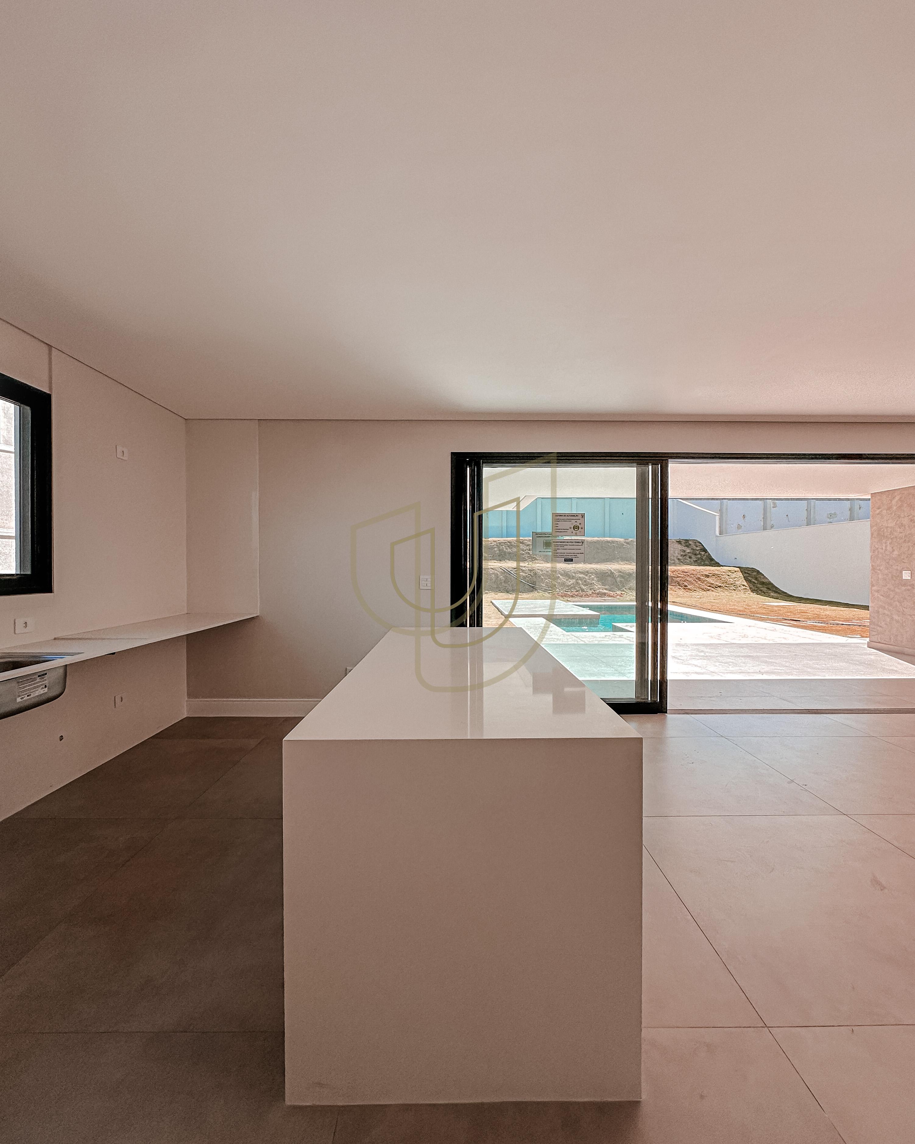 Sobrado sofisticado com vista &uacute;nica e com 4 su&iacute;tes em Urbanova - S&atilde;o Jos&eacute; dos Campos/SP  São José dos Campos - 