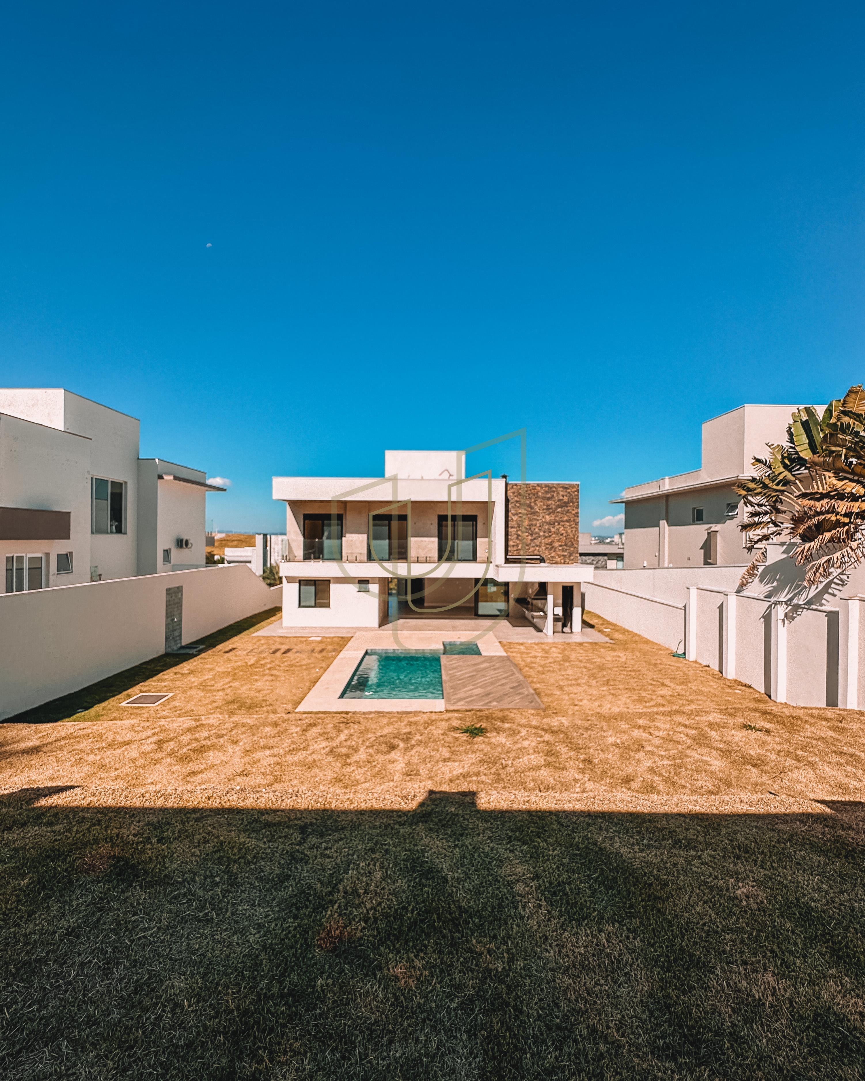 Sobrado sofisticado com vista &uacute;nica e com 4 su&iacute;tes em Urbanova - S&atilde;o Jos&eacute; dos Campos/SP  São José dos Campos - 