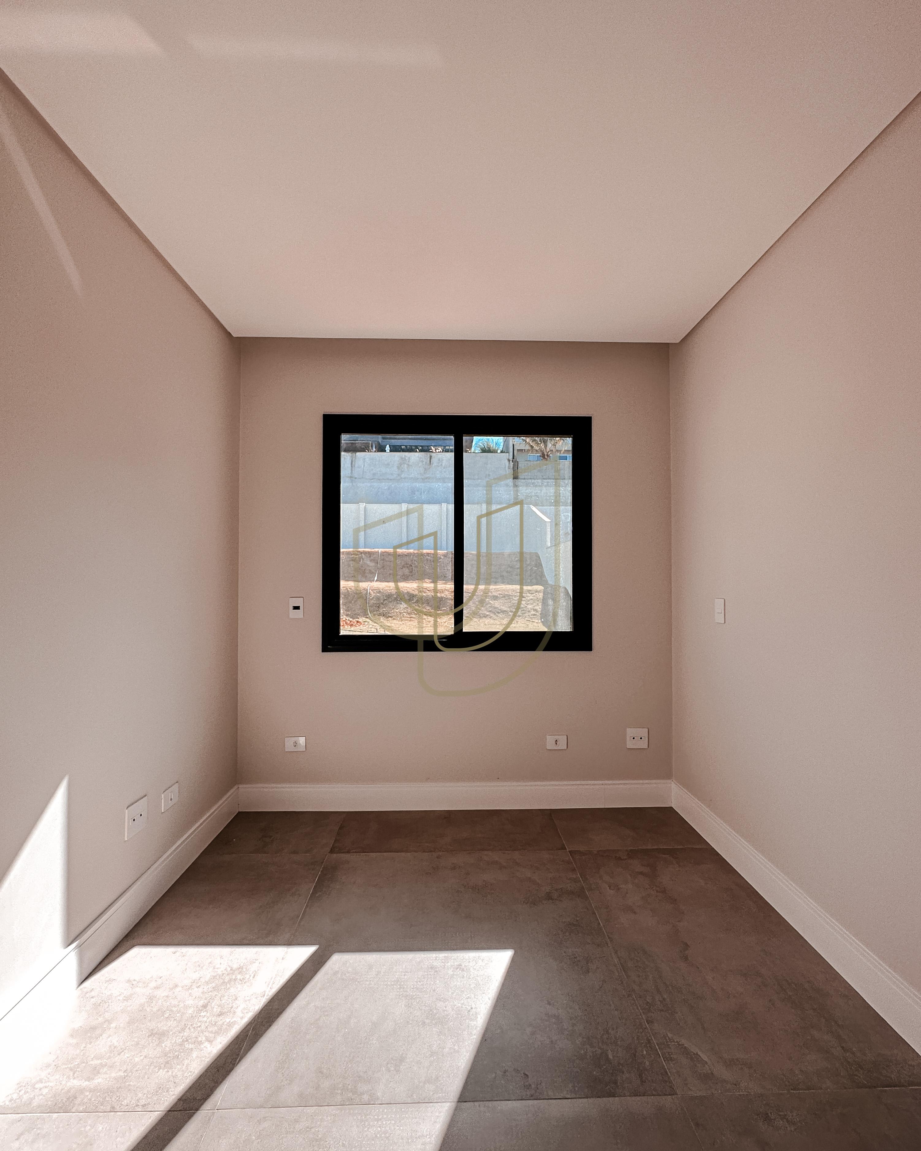 Sobrado sofisticado com vista &uacute;nica e com 4 su&iacute;tes em Urbanova - S&atilde;o Jos&eacute; dos Campos/SP  São José dos Campos - 