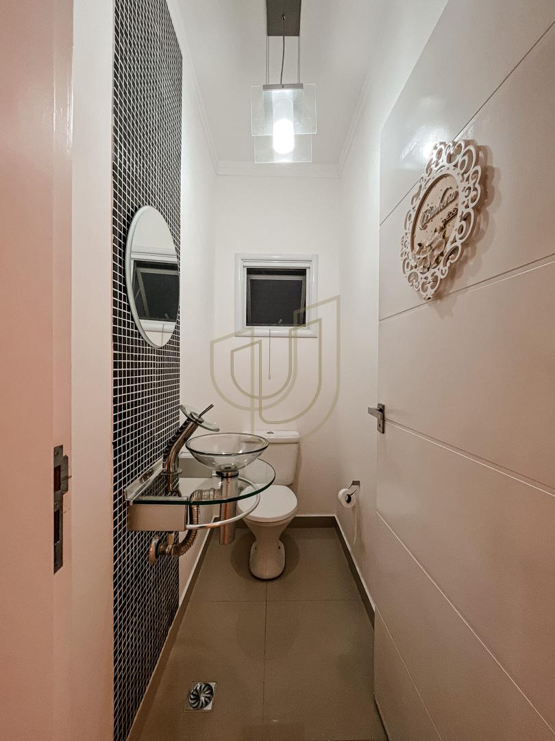 Sobrado sofisticado com vista &uacute;nica e com 4 su&iacute;tes em Urbanova - S&atilde;o Jos&eacute; dos Campos/SP  São José dos Campos - 