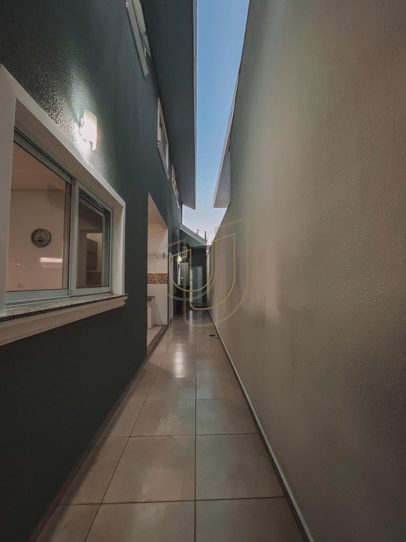 Sobrado sofisticado com vista &uacute;nica e com 4 su&iacute;tes em Urbanova - S&atilde;o Jos&eacute; dos Campos/SP  São José dos Campos - 