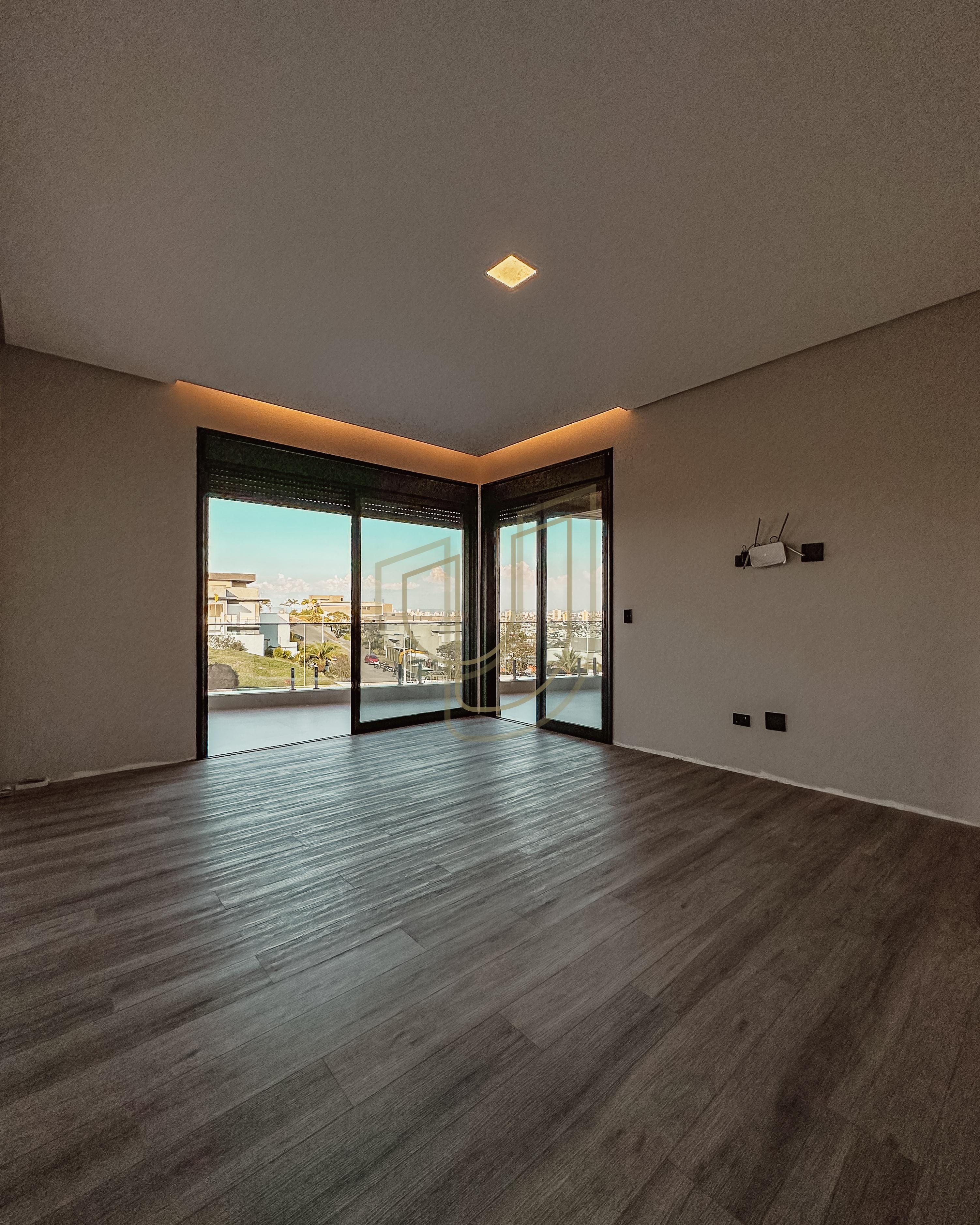 Mans&atilde;o de luxo com projeto contempor&acirc;neo com 5 su&iacute;tes em Urbanova - S&atilde;o Jos&eacute; dos Campos/SP  São José dos Campos - 