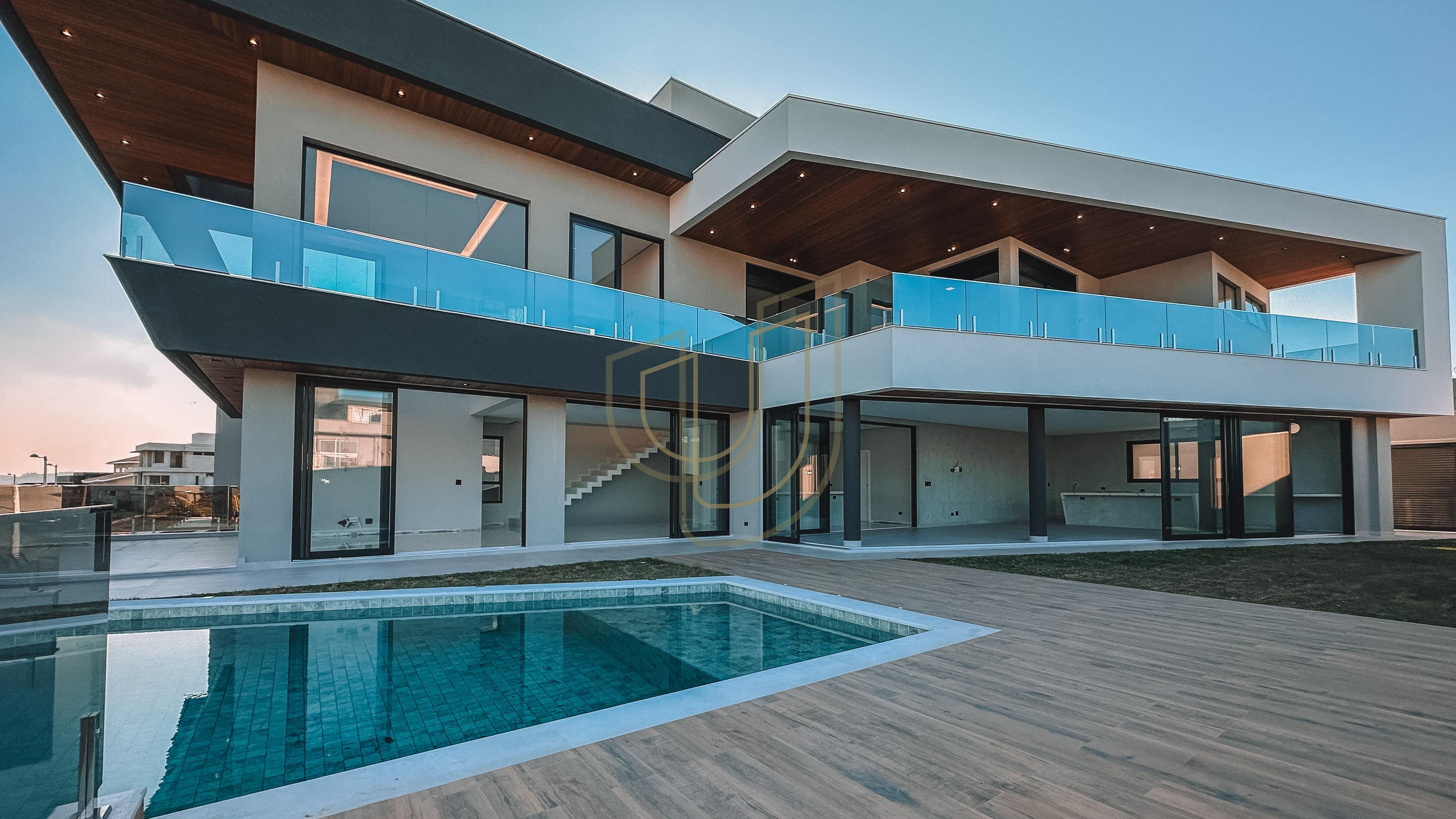 Mans&atilde;o de luxo com projeto contempor&acirc;neo com 5 su&iacute;tes em Urbanova - S&atilde;o Jos&eacute; dos Campos/SP  São José dos Campos - 