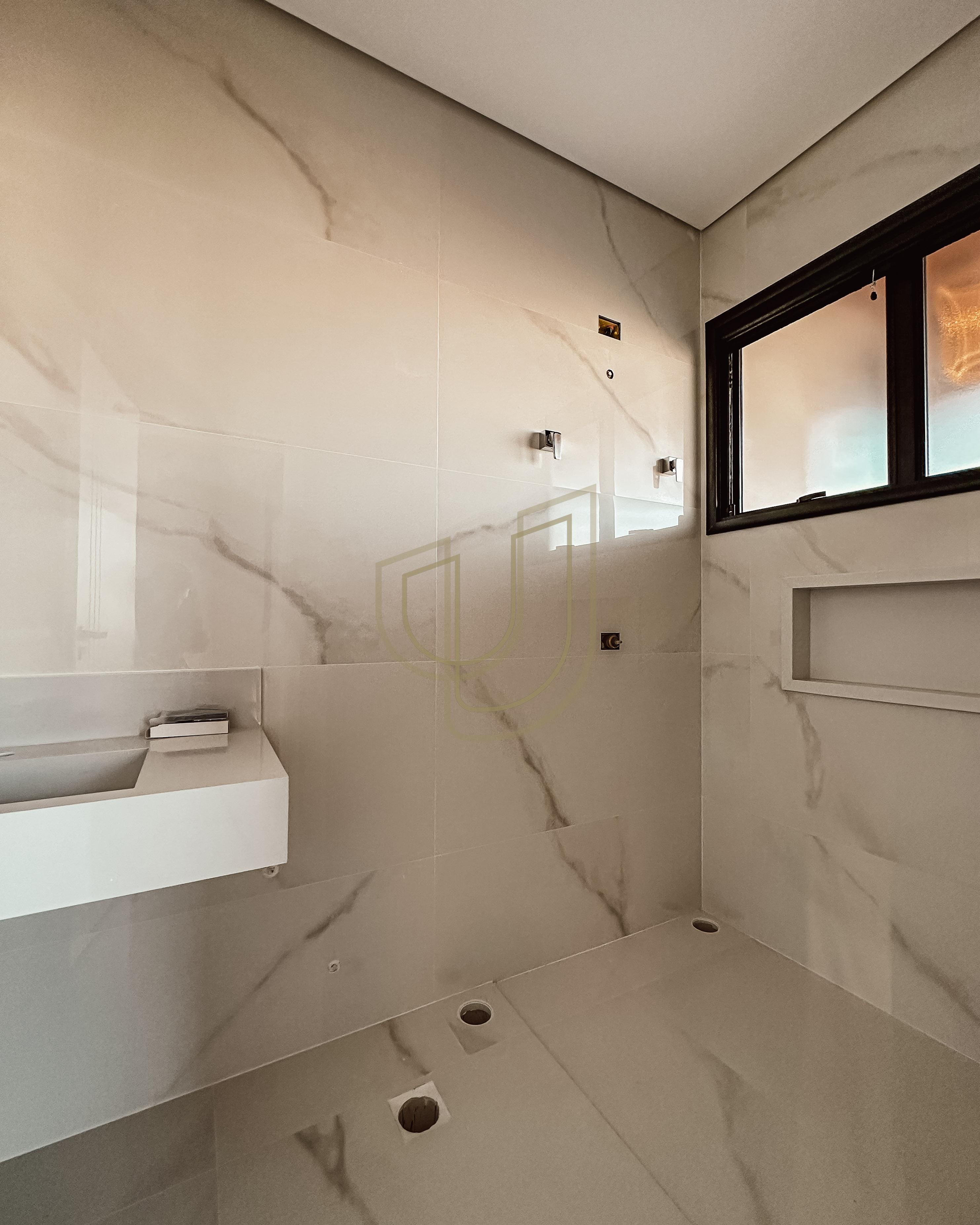 Mans&atilde;o de luxo com projeto contempor&acirc;neo com 5 su&iacute;tes em Urbanova - S&atilde;o Jos&eacute; dos Campos/SP  São José dos Campos - 