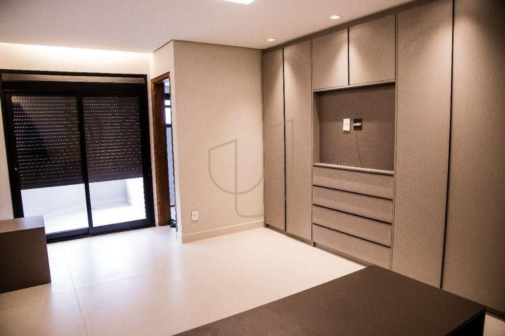 Mans&atilde;o luxuosa com projeto atemporal com 6 su&iacute;tes no Jd. Colinas - S&atilde;o Jos&eacute; dos Campos/SP  São José dos Campos - 