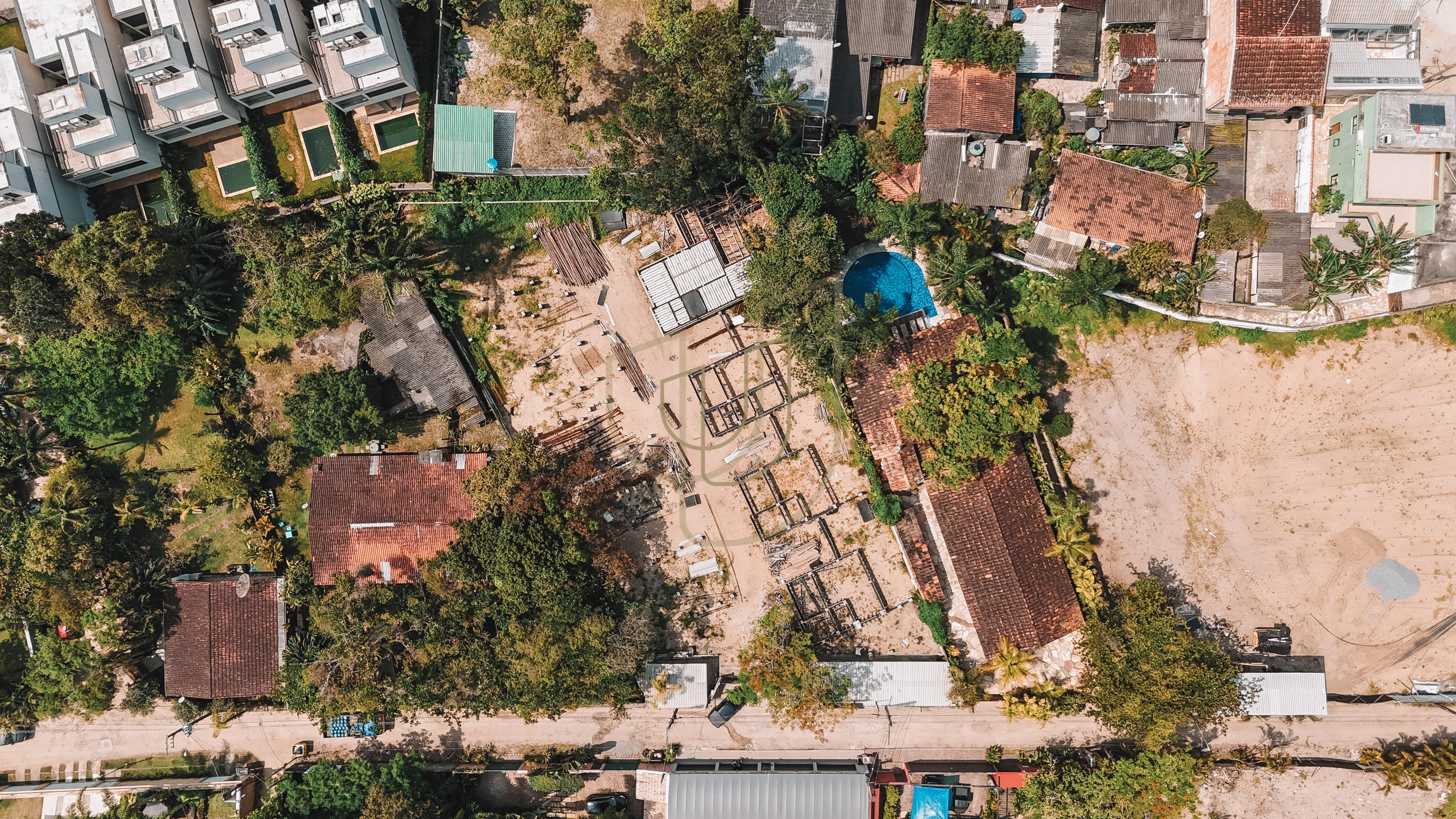 CONDOM&Iacute;NIO ALTO PADR&Atilde;O NA PRAIA BARRA DO UNA - S&Atilde;O SEBASTI&Atilde;O/SP  São Sebastião - 