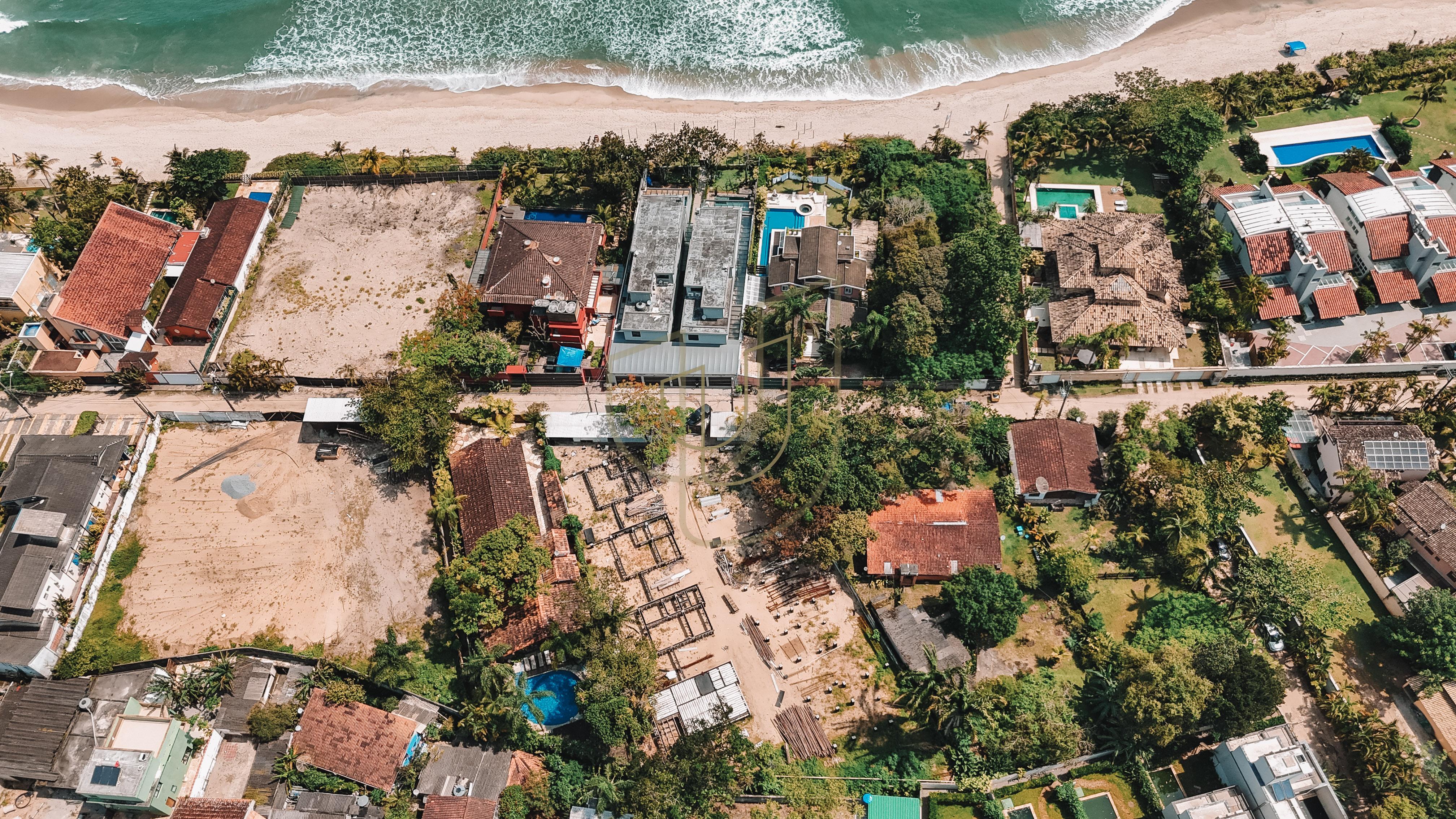 CONDOM&Iacute;NIO ALTO PADR&Atilde;O NA PRAIA BARRA DO UNA - S&Atilde;O SEBASTI&Atilde;O/SP  São Sebastião - 