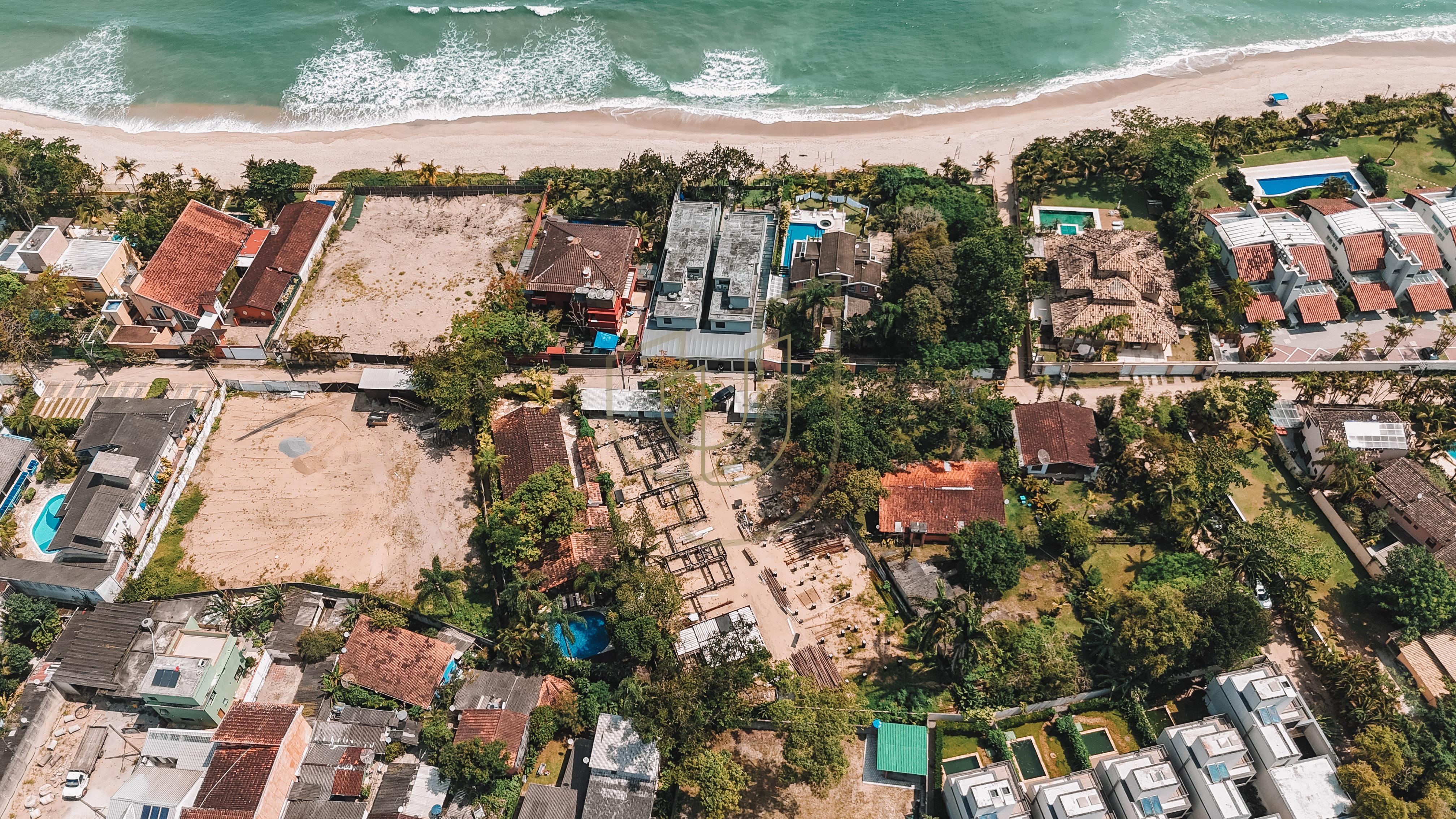 CONDOM&Iacute;NIO ALTO PADR&Atilde;O NA PRAIA BARRA DO UNA - S&Atilde;O SEBASTI&Atilde;O/SP  São Sebastião - 