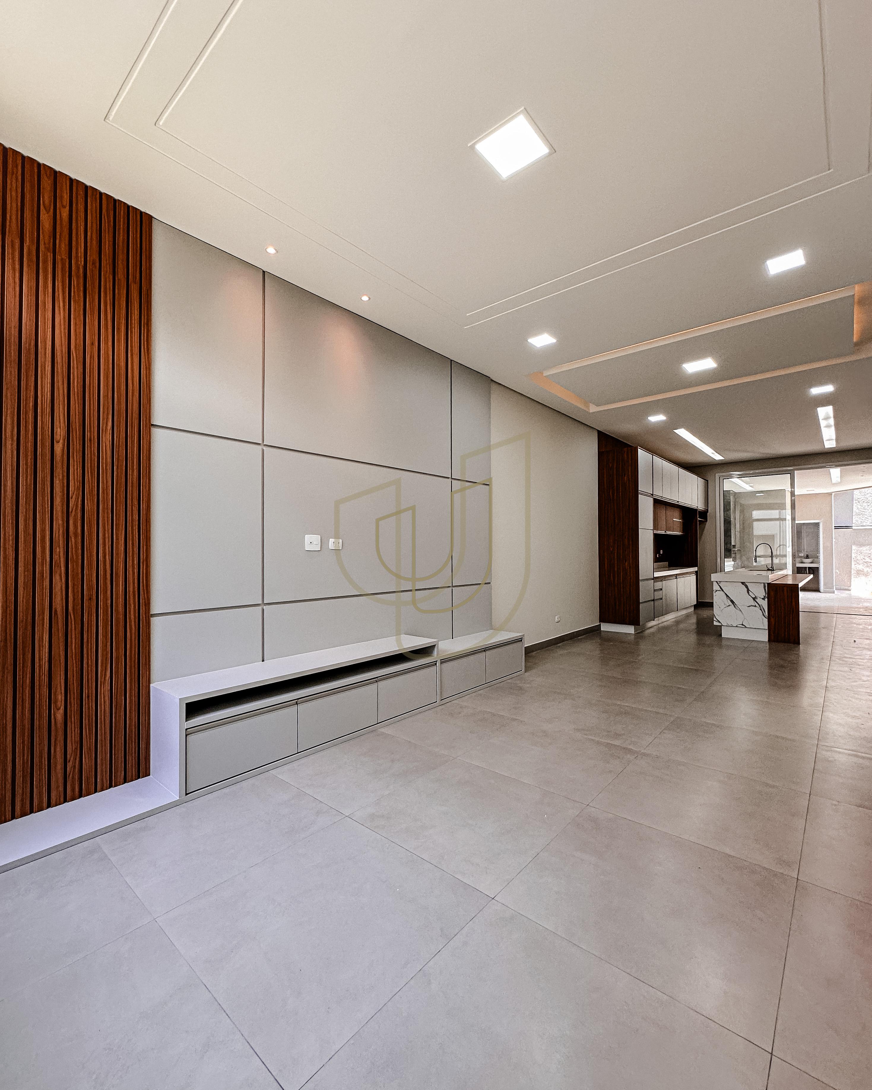 Casa com projeto funcional rec&eacute;m-constru&iacute;da no Vila Branca - Jacare&iacute;/SP  Jacareí - 