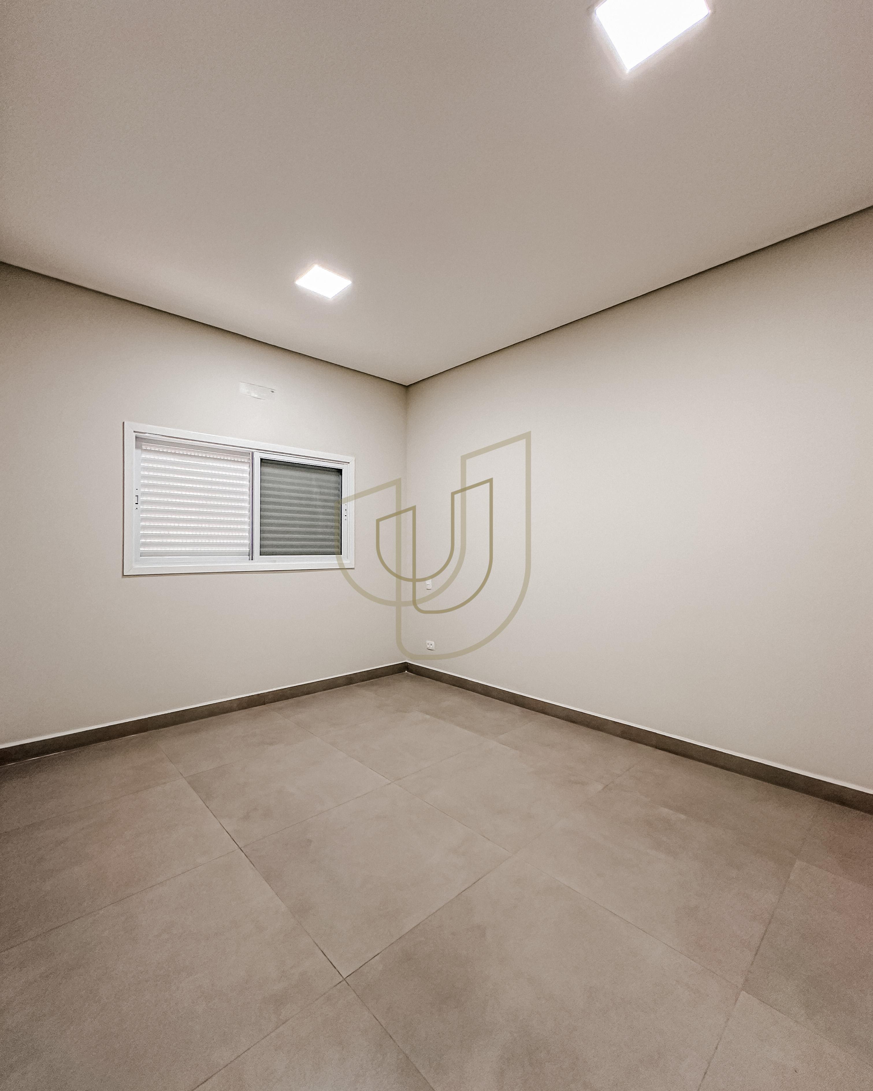 Casa com projeto funcional rec&eacute;m-constru&iacute;da no Vila Branca - Jacare&iacute;/SP  Jacareí - 