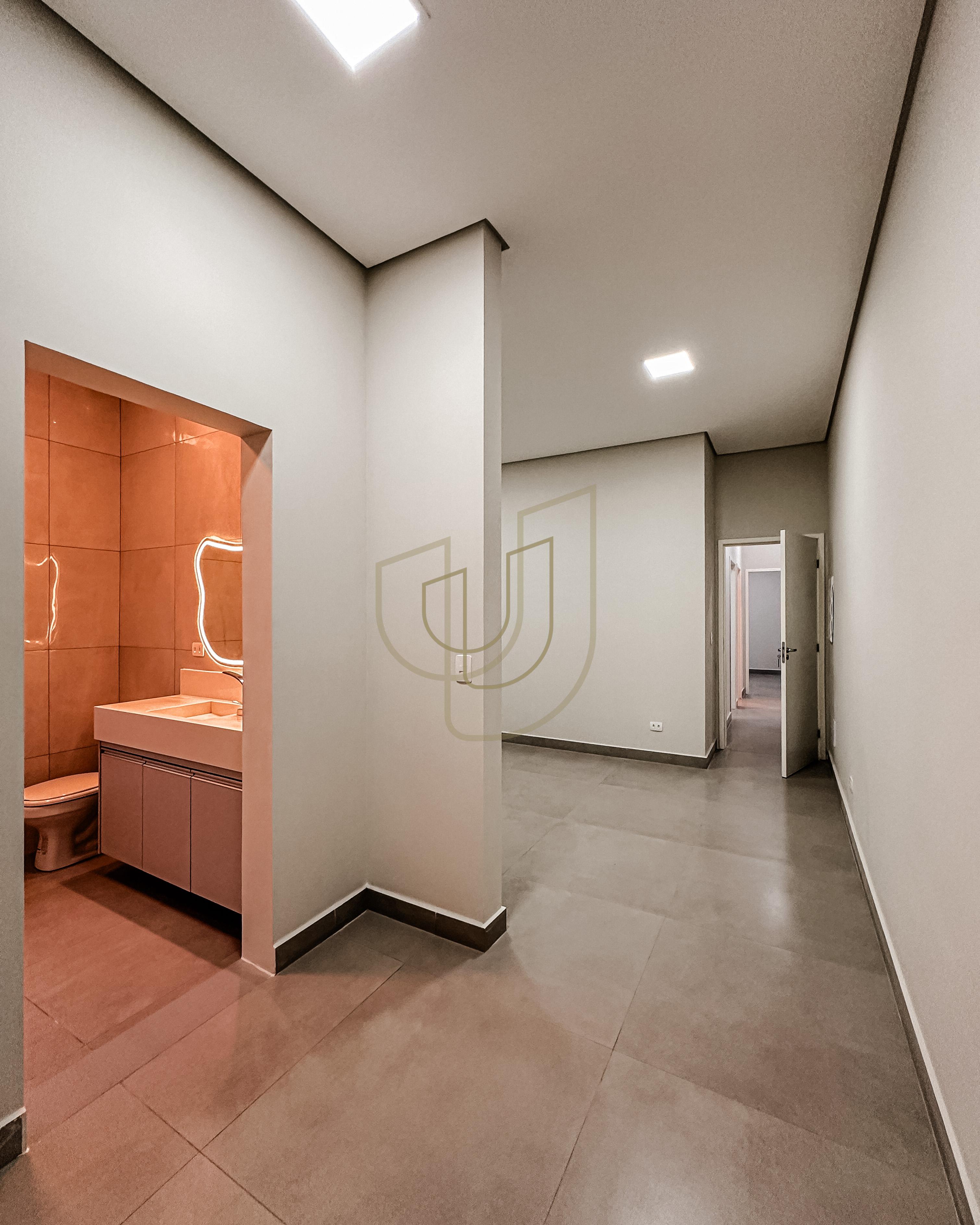 Casa com projeto funcional rec&eacute;m-constru&iacute;da no Vila Branca - Jacare&iacute;/SP  Jacareí - 