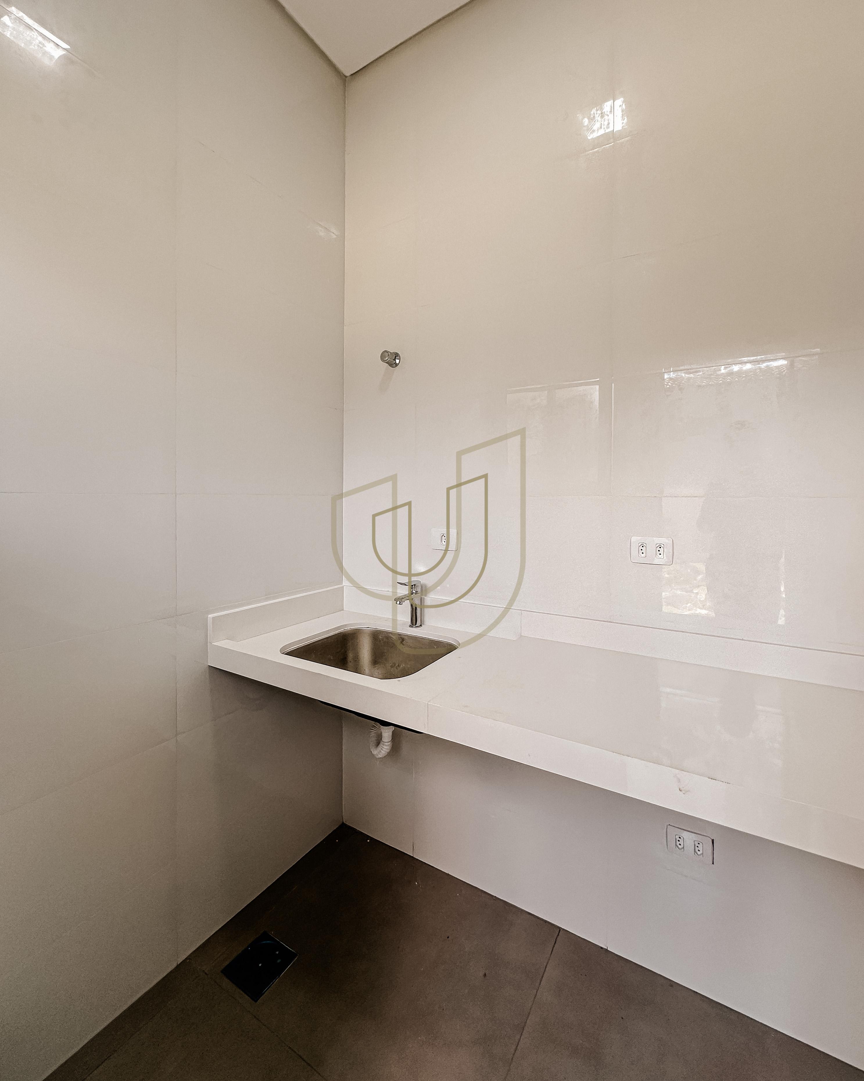 Casa com projeto funcional rec&eacute;m-constru&iacute;da no Vila Branca - Jacare&iacute;/SP  Jacareí - 