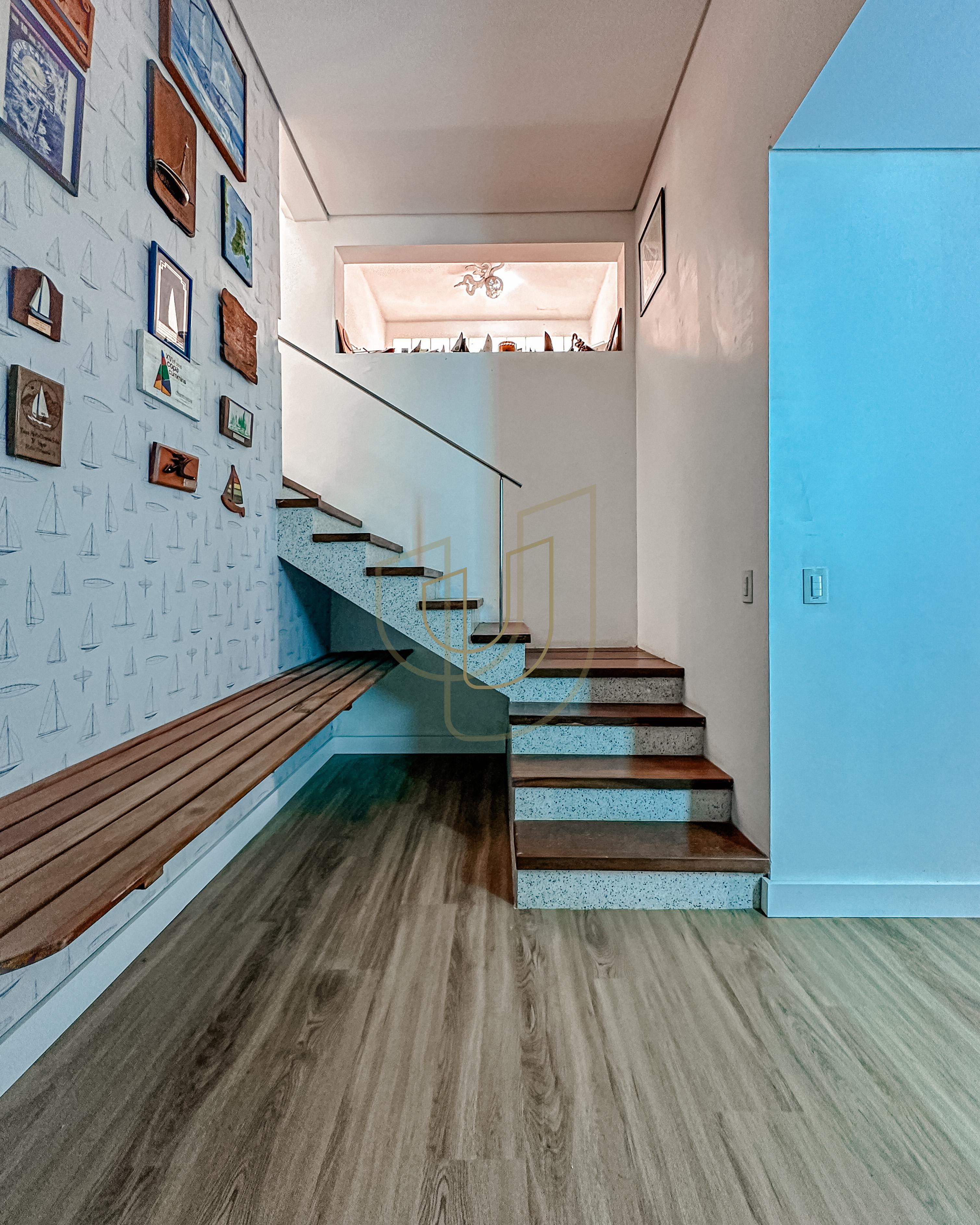 Mans&atilde;o incr&iacute;vel com vista mar e lazer suspenso em Ilhabela/SP  Ilhabela - 