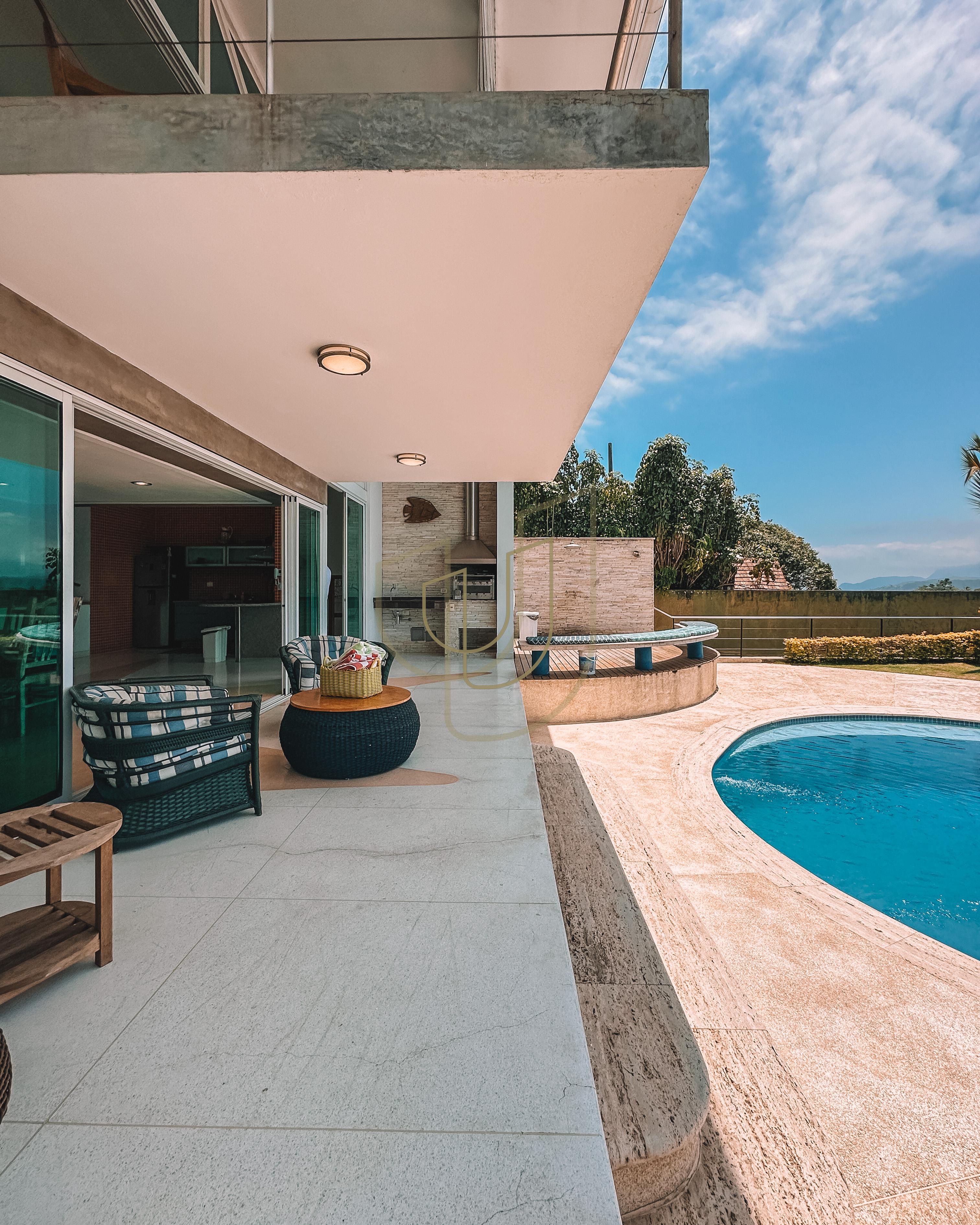 Mans&atilde;o incr&iacute;vel com vista mar e lazer suspenso em Ilhabela/SP  Ilhabela - 