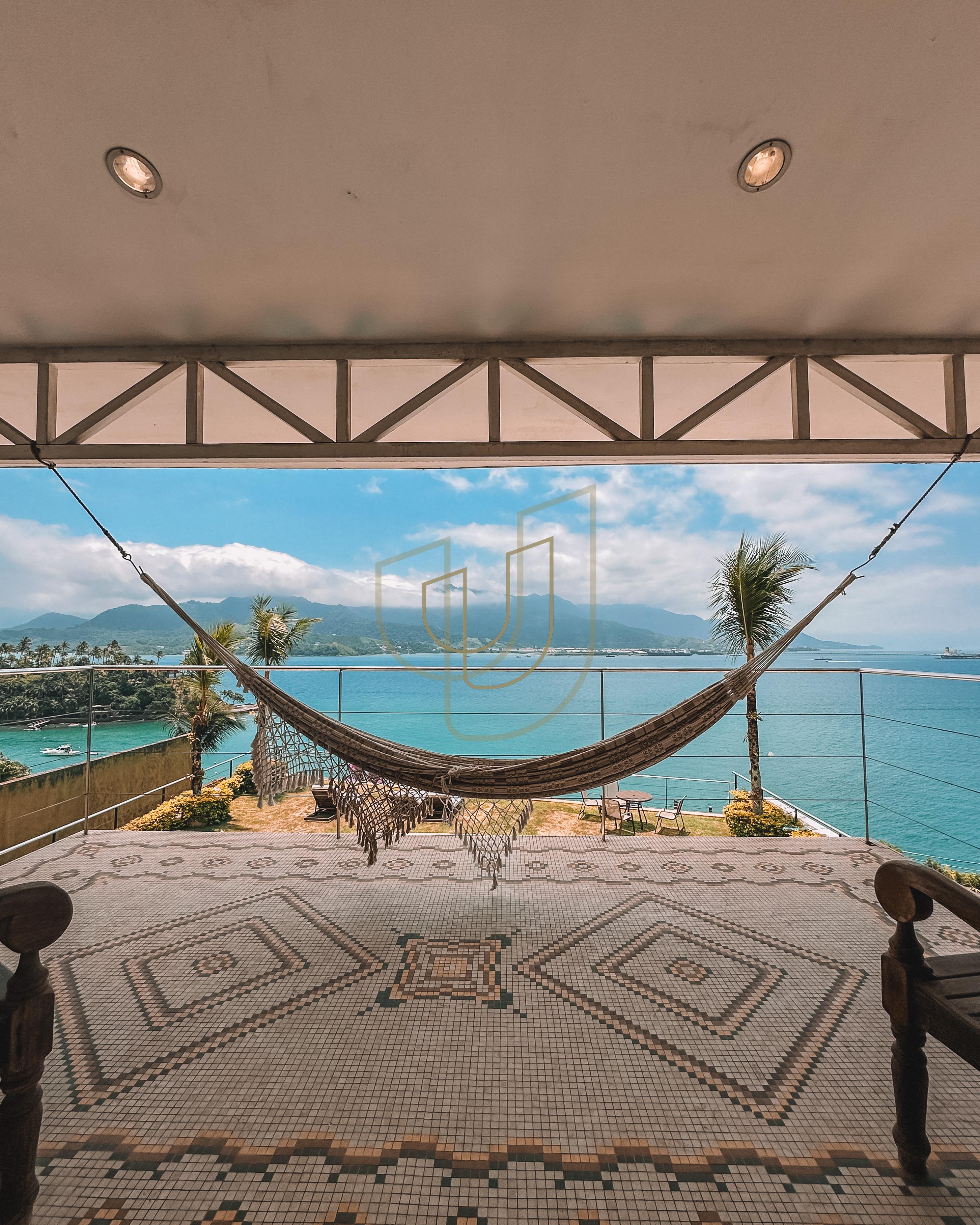 Mans&atilde;o incr&iacute;vel com vista mar e lazer suspenso em Ilhabela/SP  Ilhabela - 