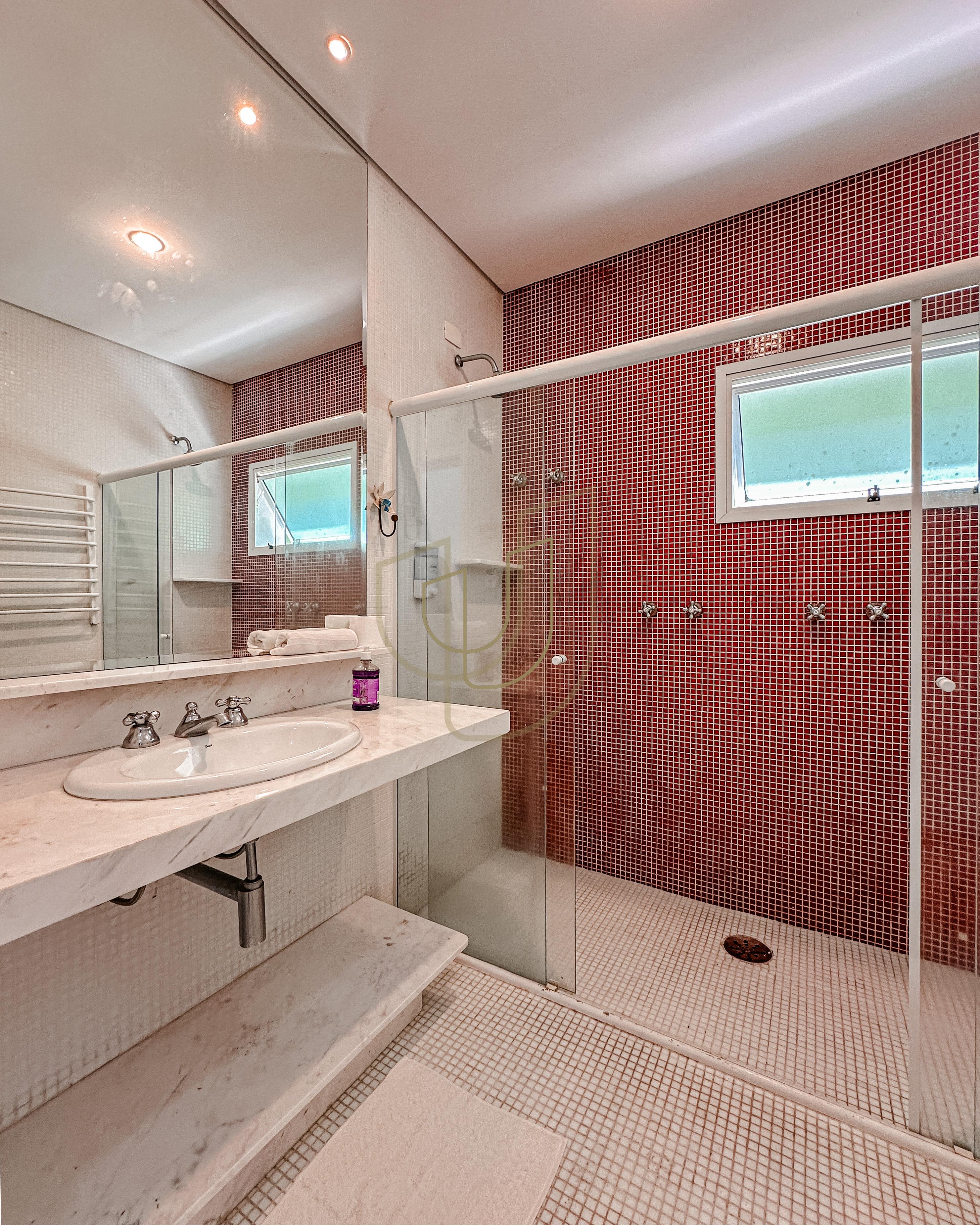 Mans&atilde;o incr&iacute;vel com vista mar e lazer suspenso em Ilhabela/SP  Ilhabela - 