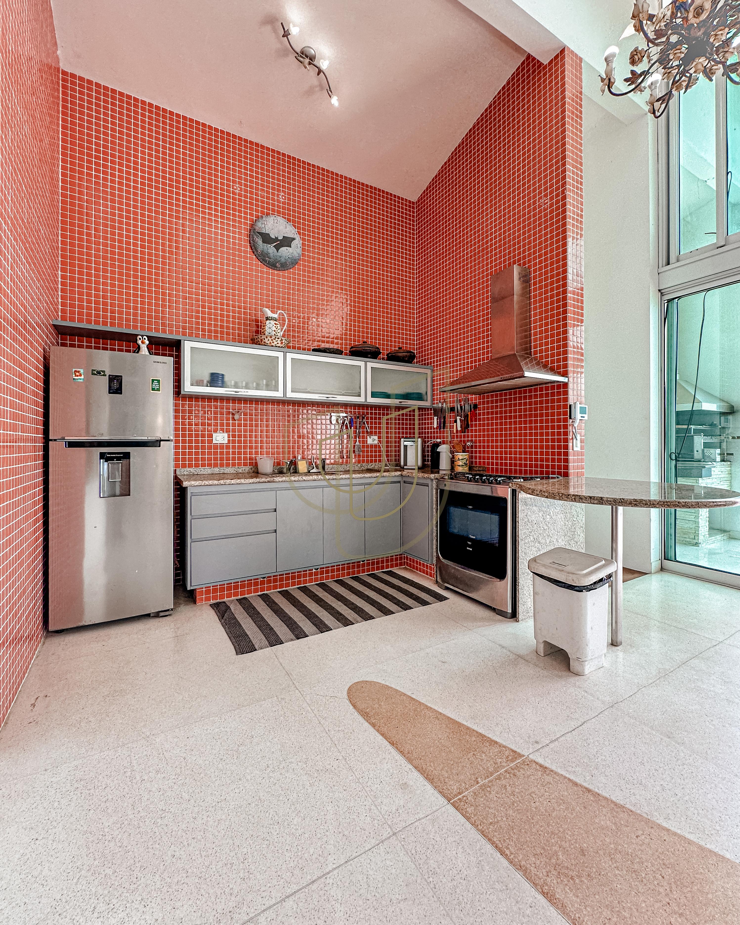 Mans&atilde;o incr&iacute;vel com vista mar e lazer suspenso em Ilhabela/SP  Ilhabela - 