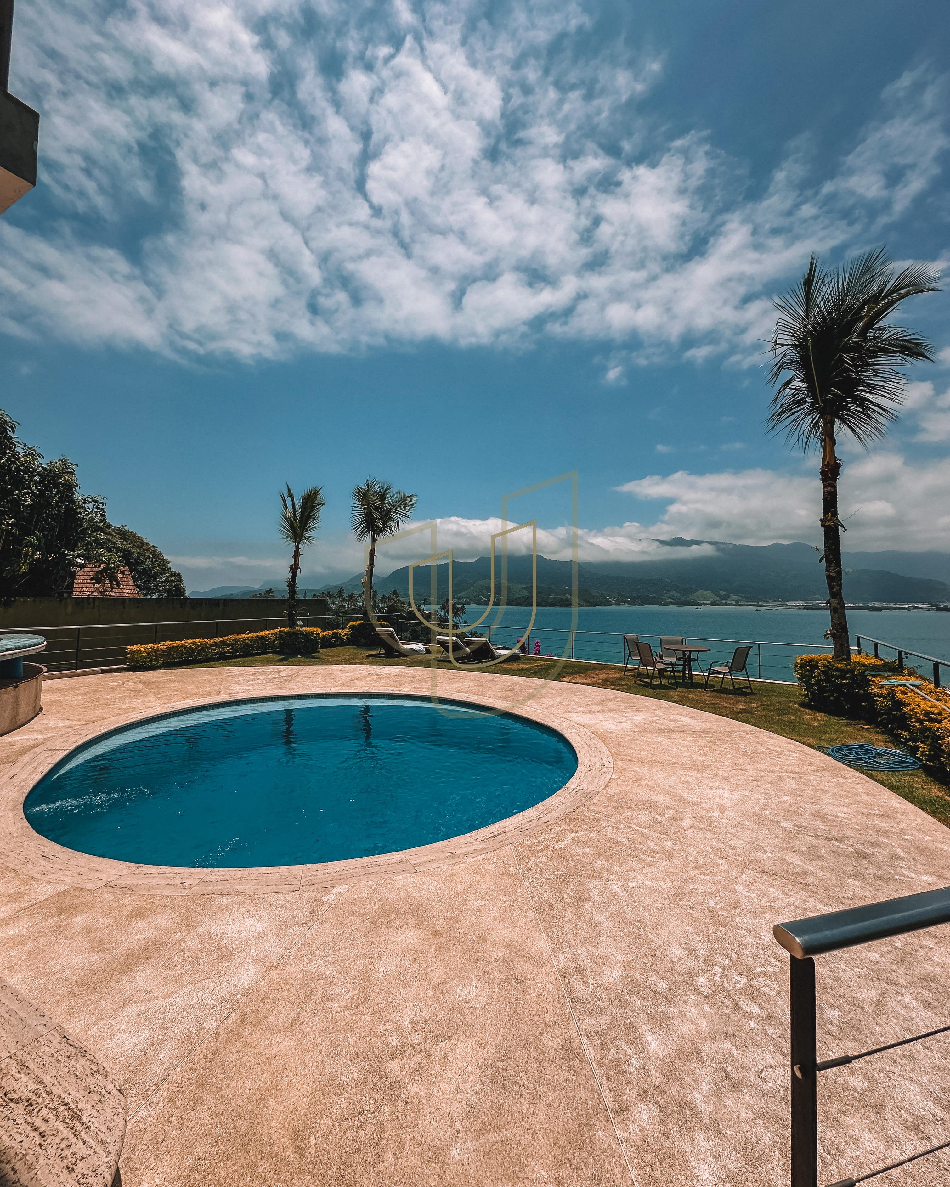 Mans&atilde;o incr&iacute;vel com vista mar e lazer suspenso em Ilhabela/SP  Ilhabela - 