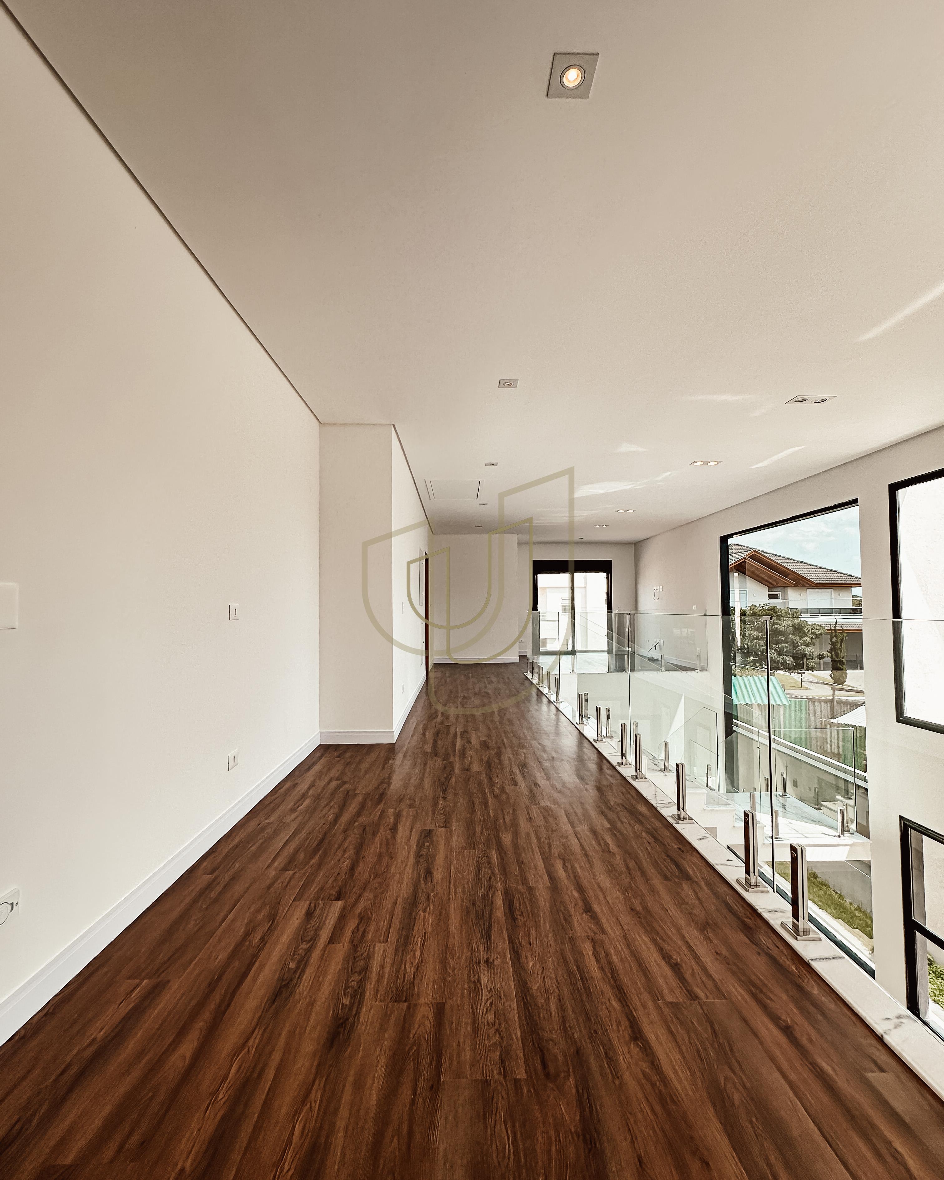 Sobrado sofisticado e moderno com 5 su&iacute;tes no Jardim do Golfe - S&atilde;o Jos&eacute; dos Campos/SP  São José dos Campos - 