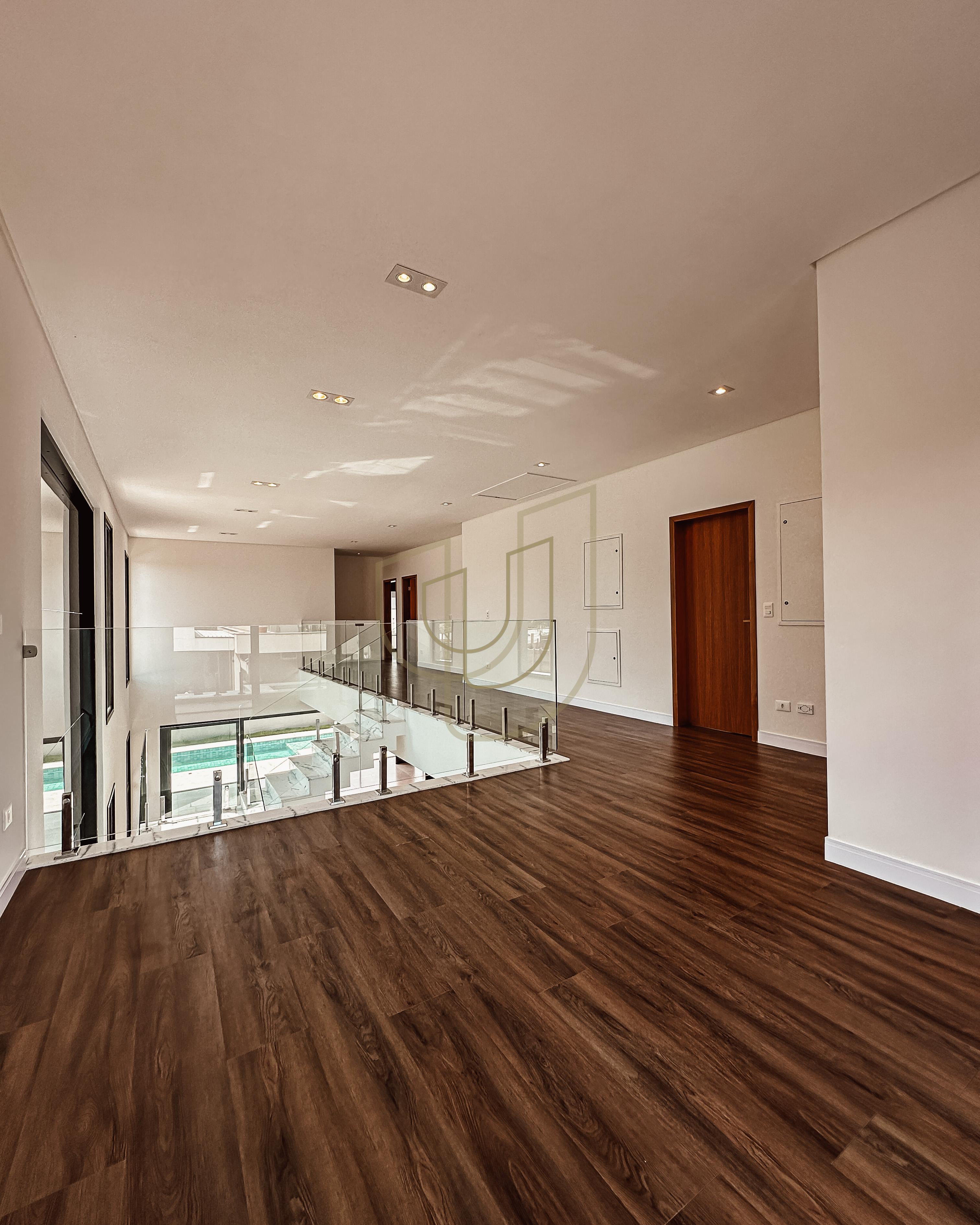 Sobrado sofisticado e moderno com 5 su&iacute;tes no Jardim do Golfe - S&atilde;o Jos&eacute; dos Campos/SP  São José dos Campos - 