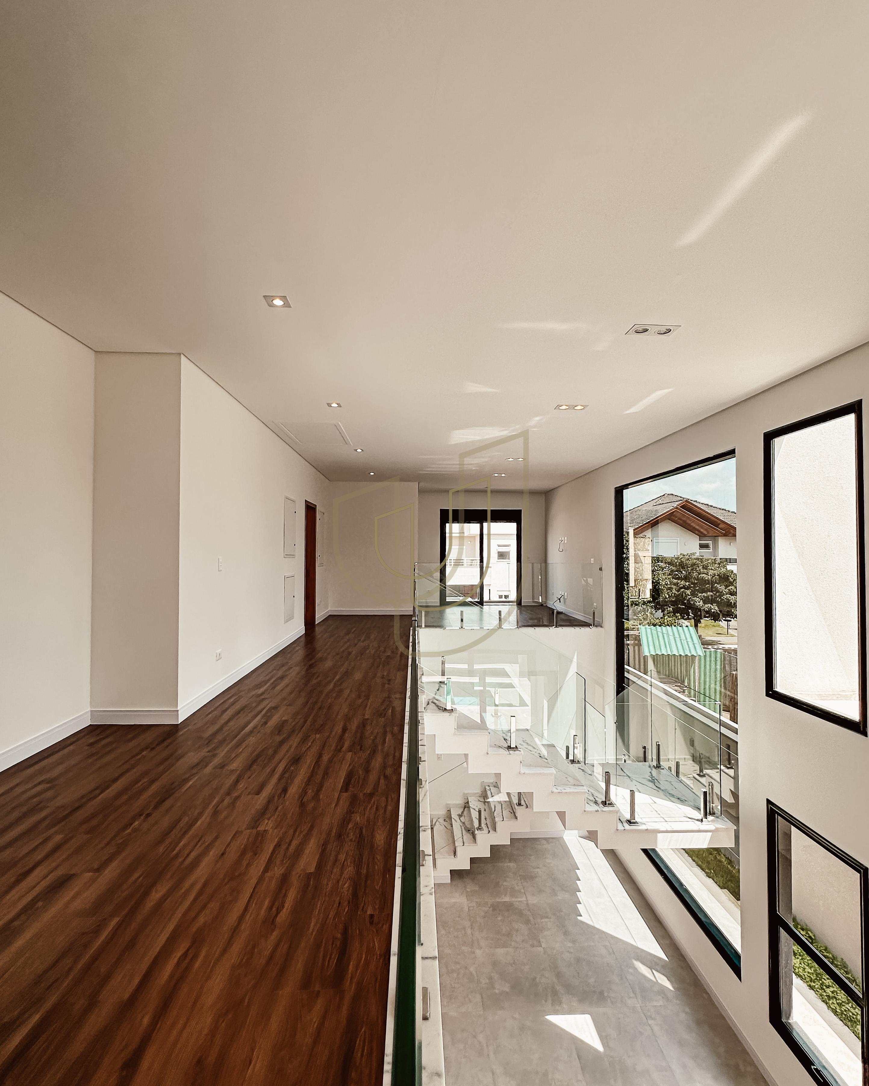 Sobrado sofisticado e moderno com 5 su&iacute;tes no Jardim do Golfe - S&atilde;o Jos&eacute; dos Campos/SP  São José dos Campos - 