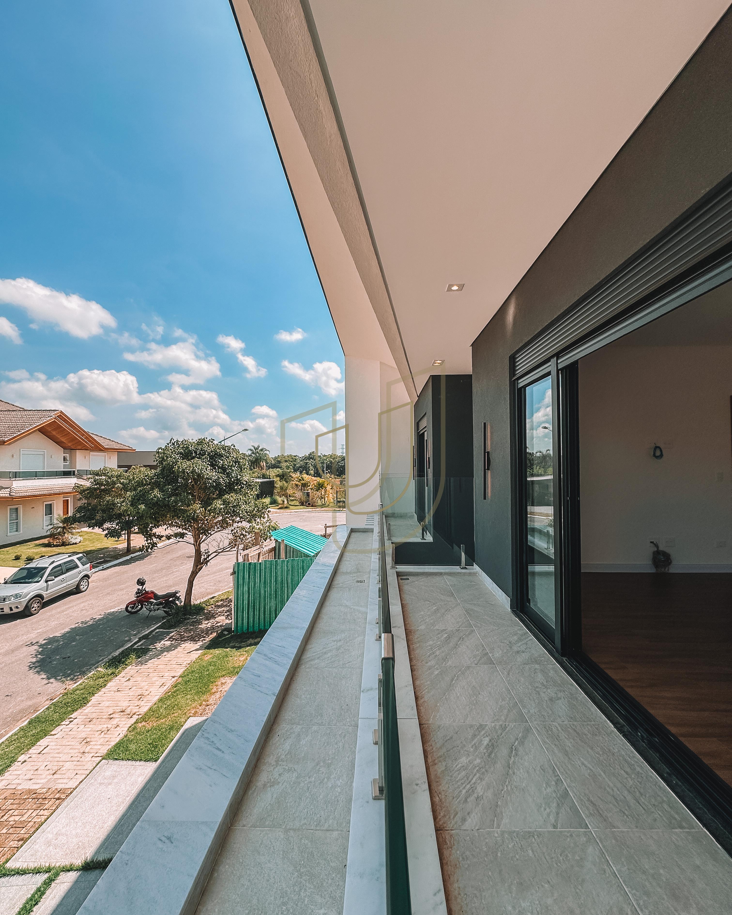 Sobrado sofisticado e moderno com 5 su&iacute;tes no Jardim do Golfe - S&atilde;o Jos&eacute; dos Campos/SP  São José dos Campos - 