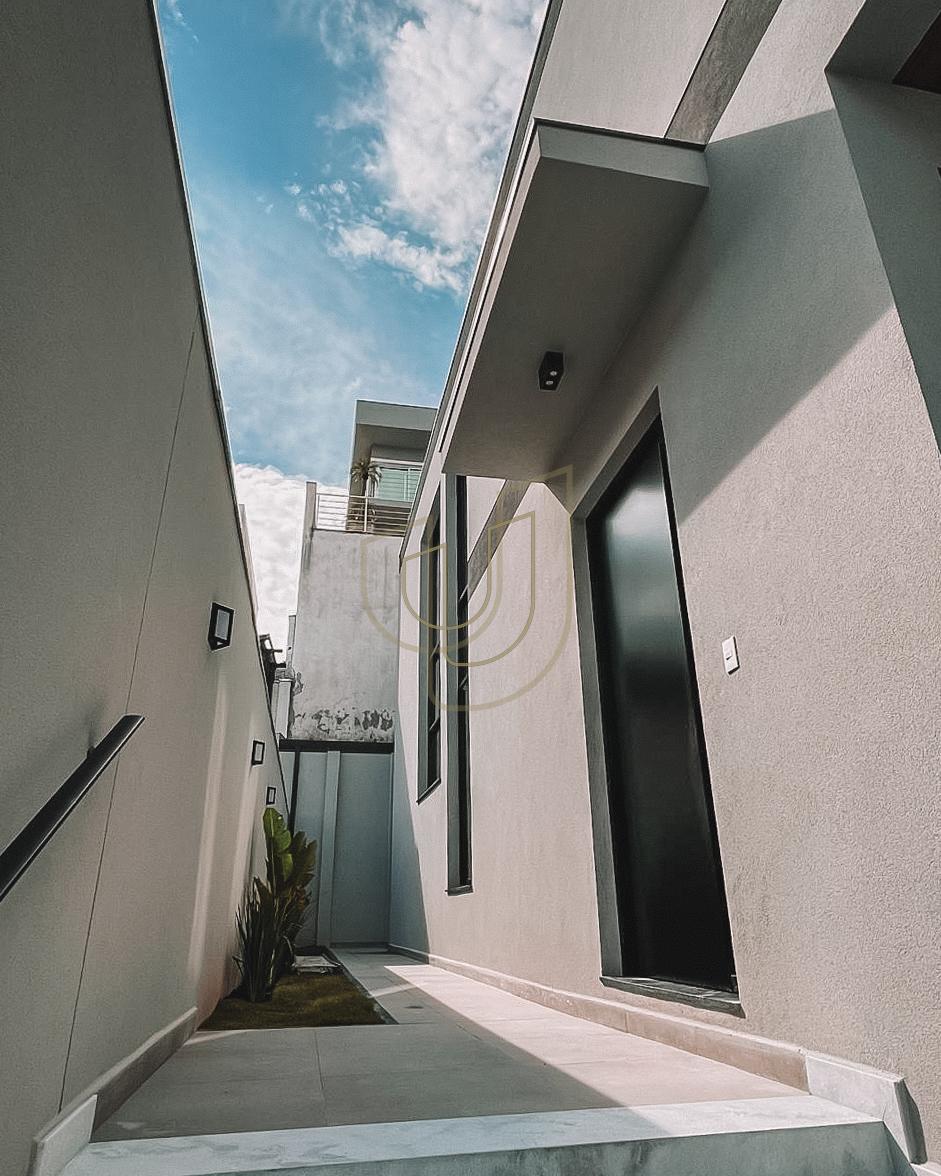 Mans&atilde;o de luxo com projeto moderno com 5 su&iacute;tes em Urbanova - S&atilde;o Jos&eacute; dos Campos/SP  São José dos Campos - 