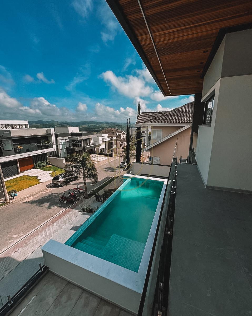 Mans&atilde;o de luxo com projeto moderno com 5 su&iacute;tes em Urbanova - S&atilde;o Jos&eacute; dos Campos/SP  São José dos Campos - 