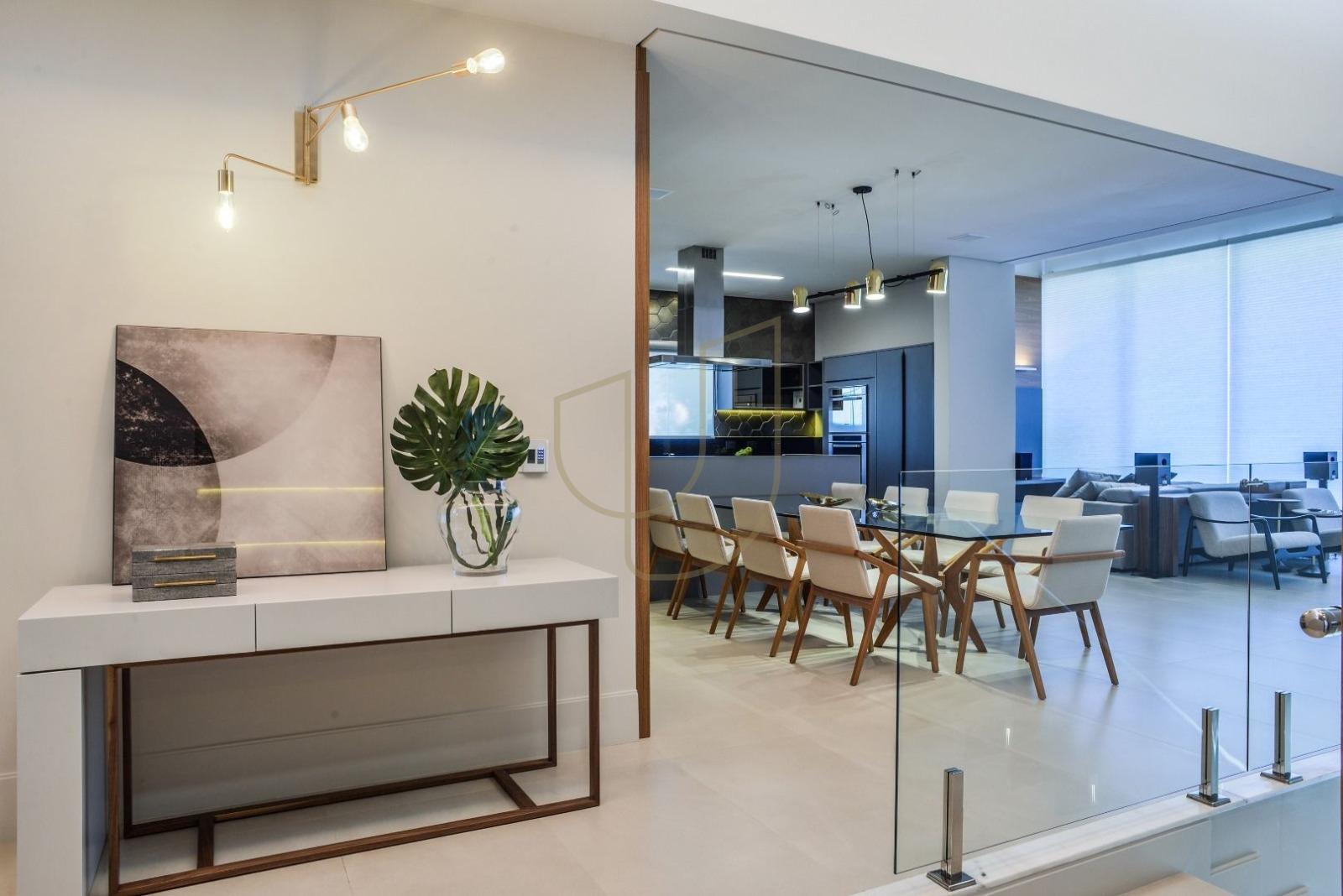 Mans&atilde;o luxosa com projeto contempor&acirc;neo e 3 su&iacute;tes em Alphaville - S&atilde;o Jos&eacute; dos Campos/SP  São José dos Campos - 