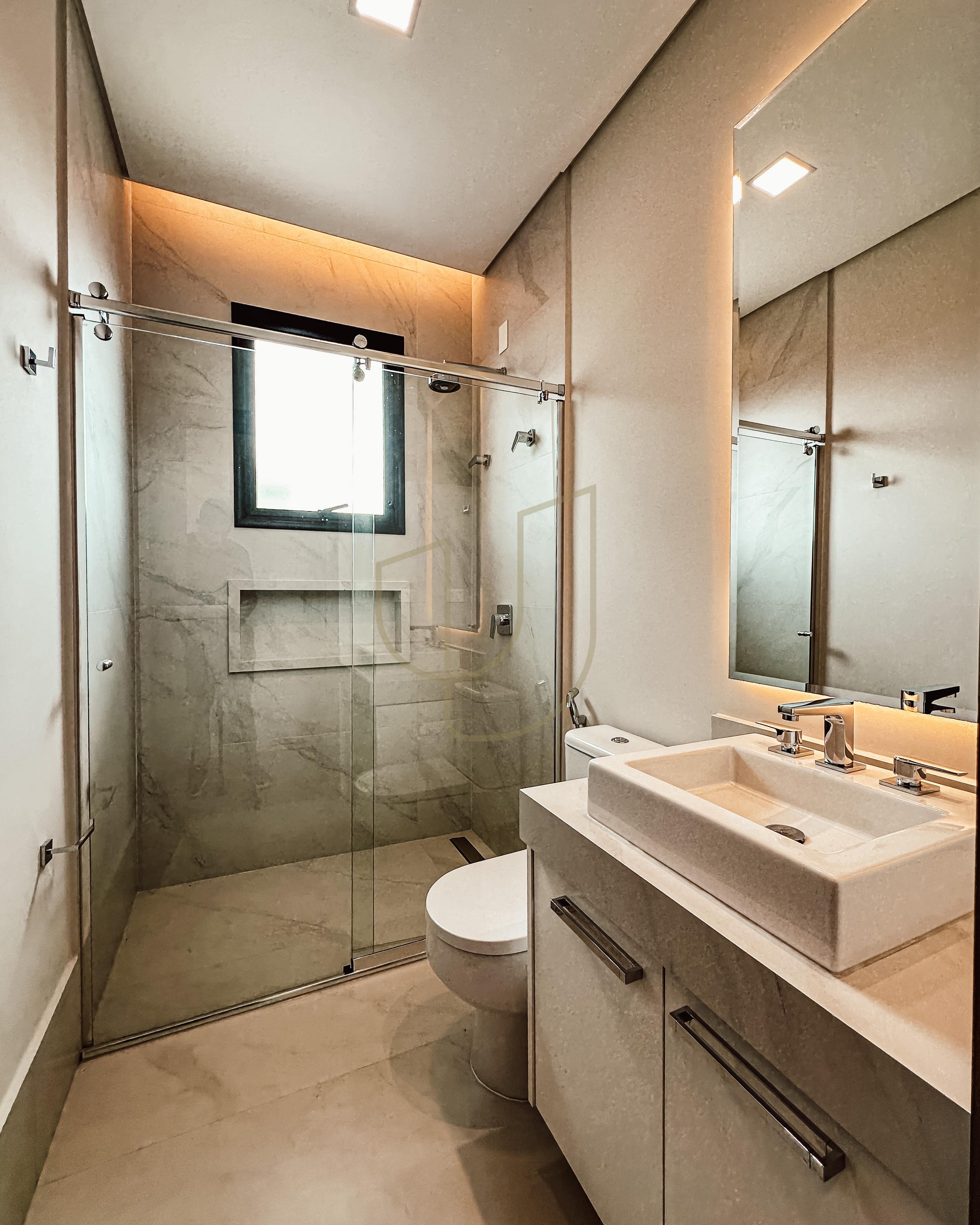 Mans&atilde;o de luxo com projeto contempor&acirc;neo com 5 su&iacute;tes em Urbanova - S&atilde;o Jos&eacute; dos Campos/SP  São José dos Campos - 