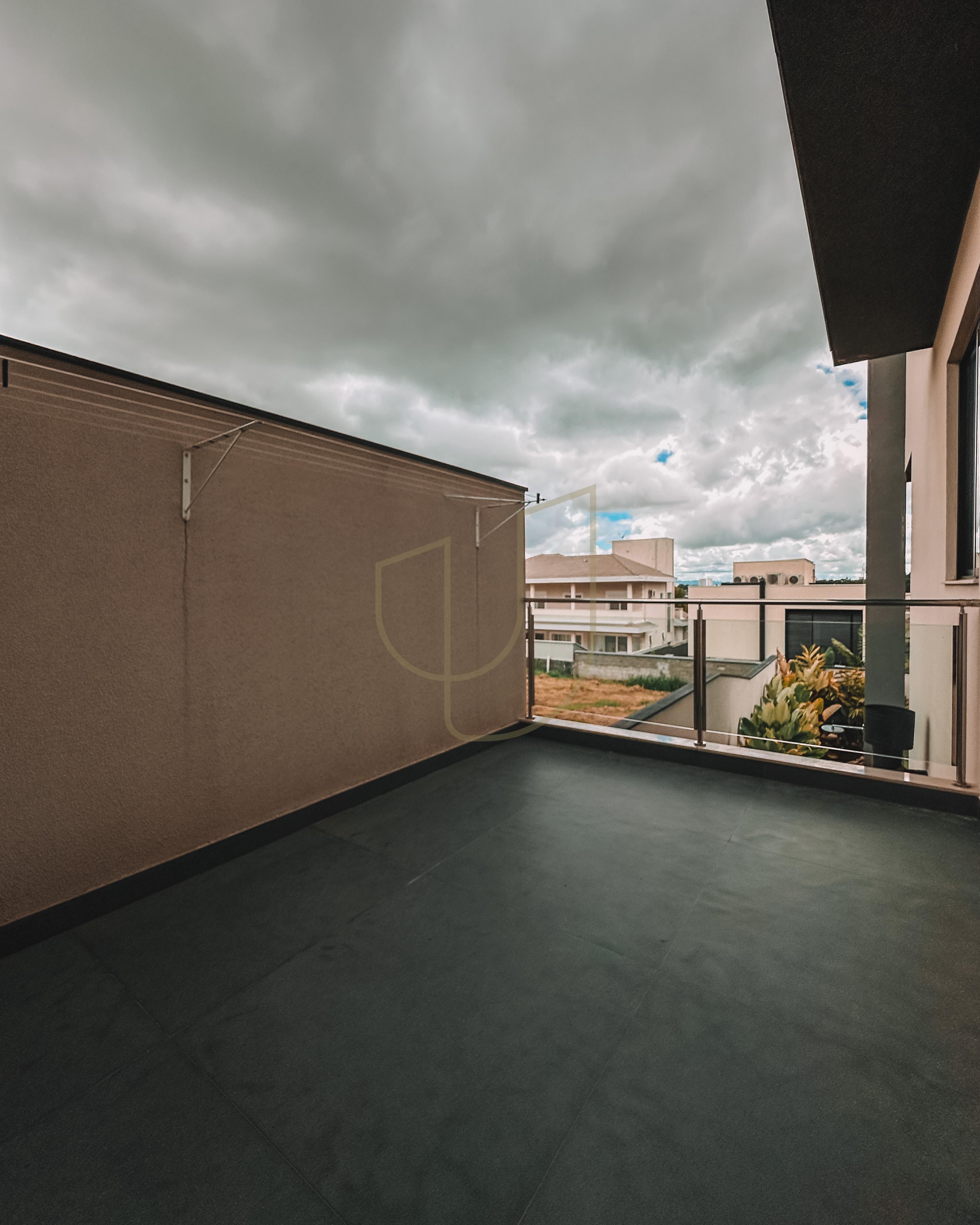 Mans&atilde;o de luxo com projeto contempor&acirc;neo com 5 su&iacute;tes em Urbanova - S&atilde;o Jos&eacute; dos Campos/SP  São José dos Campos - 