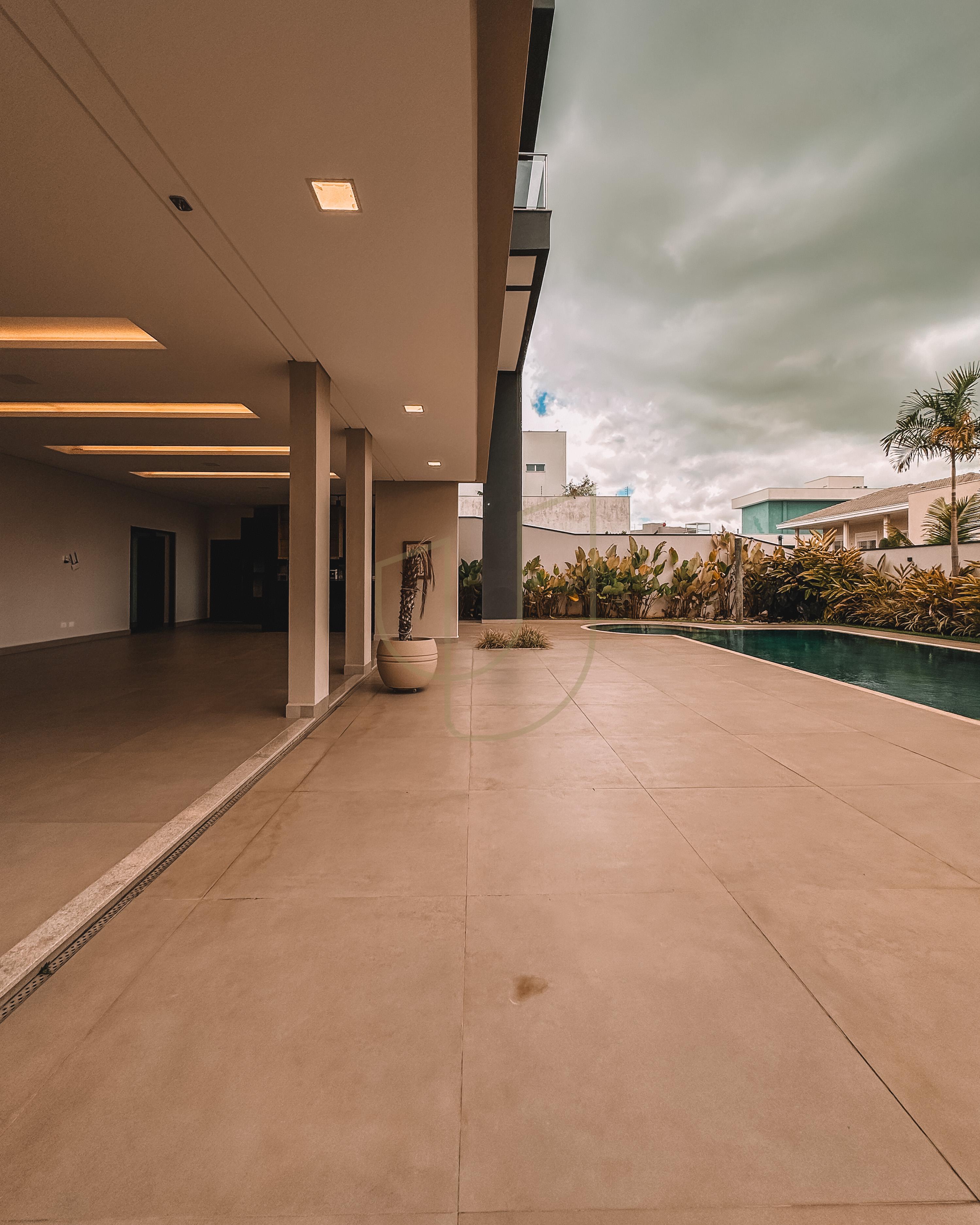 Mans&atilde;o de luxo com projeto contempor&acirc;neo com 5 su&iacute;tes em Urbanova - S&atilde;o Jos&eacute; dos Campos/SP  São José dos Campos - 