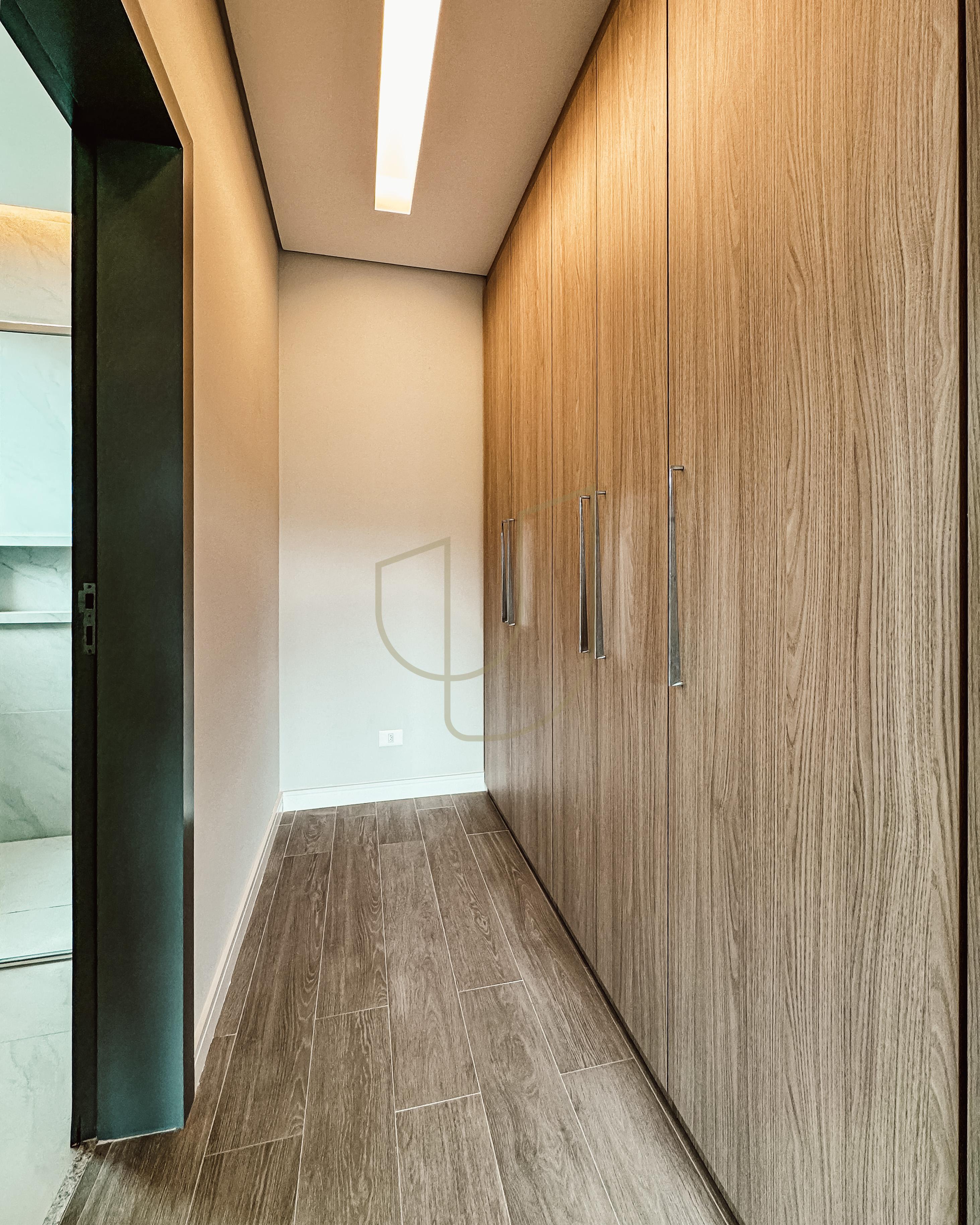 Mans&atilde;o de luxo com projeto contempor&acirc;neo com 5 su&iacute;tes em Urbanova - S&atilde;o Jos&eacute; dos Campos/SP  São José dos Campos - 