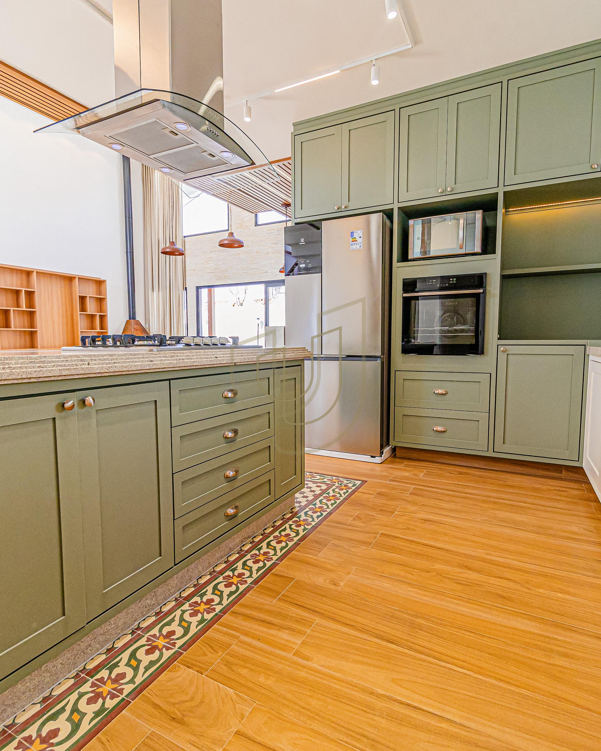 Sobrado rec&eacute;m constru&iacute;do com 4 Quartos Residencial Monte Carlo - S&atilde;o Jos&eacute; dos Campos/SP  São José dos Campos - 