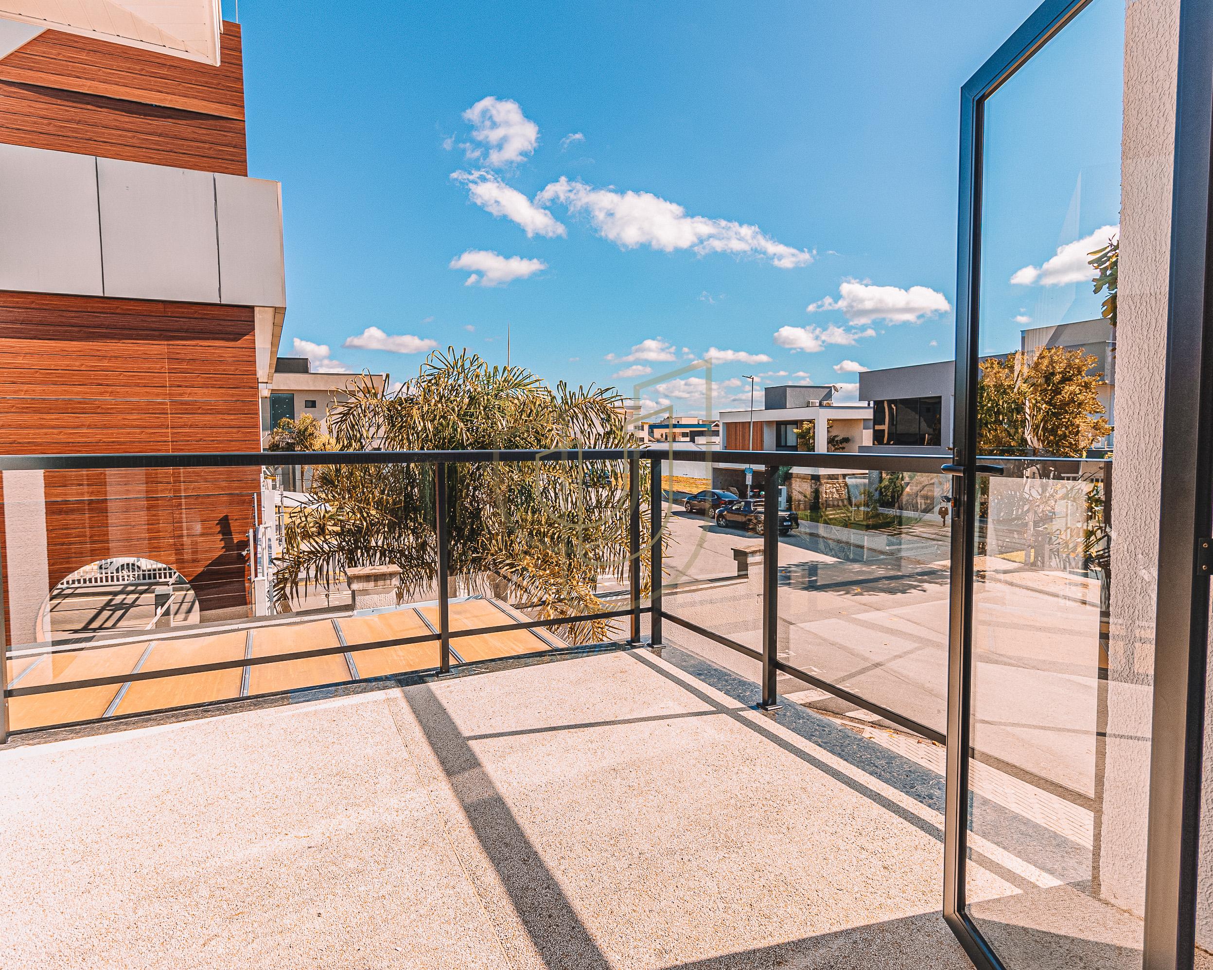 Sobrado rec&eacute;m constru&iacute;do com 4 Quartos Residencial Monte Carlo - S&atilde;o Jos&eacute; dos Campos/SP  São José dos Campos - 