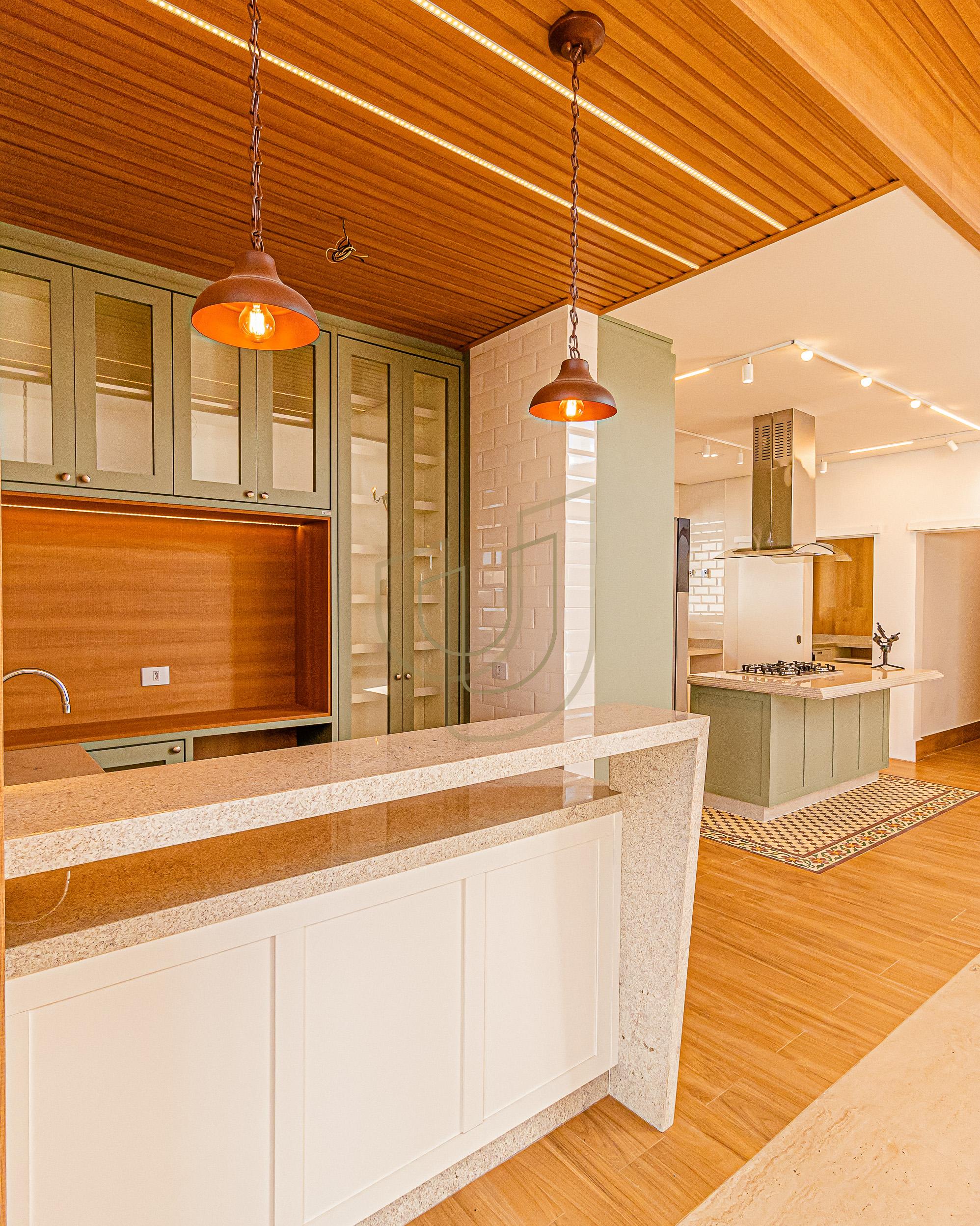 Sobrado rec&eacute;m constru&iacute;do com 4 Quartos Residencial Monte Carlo - S&atilde;o Jos&eacute; dos Campos/SP  São José dos Campos - 