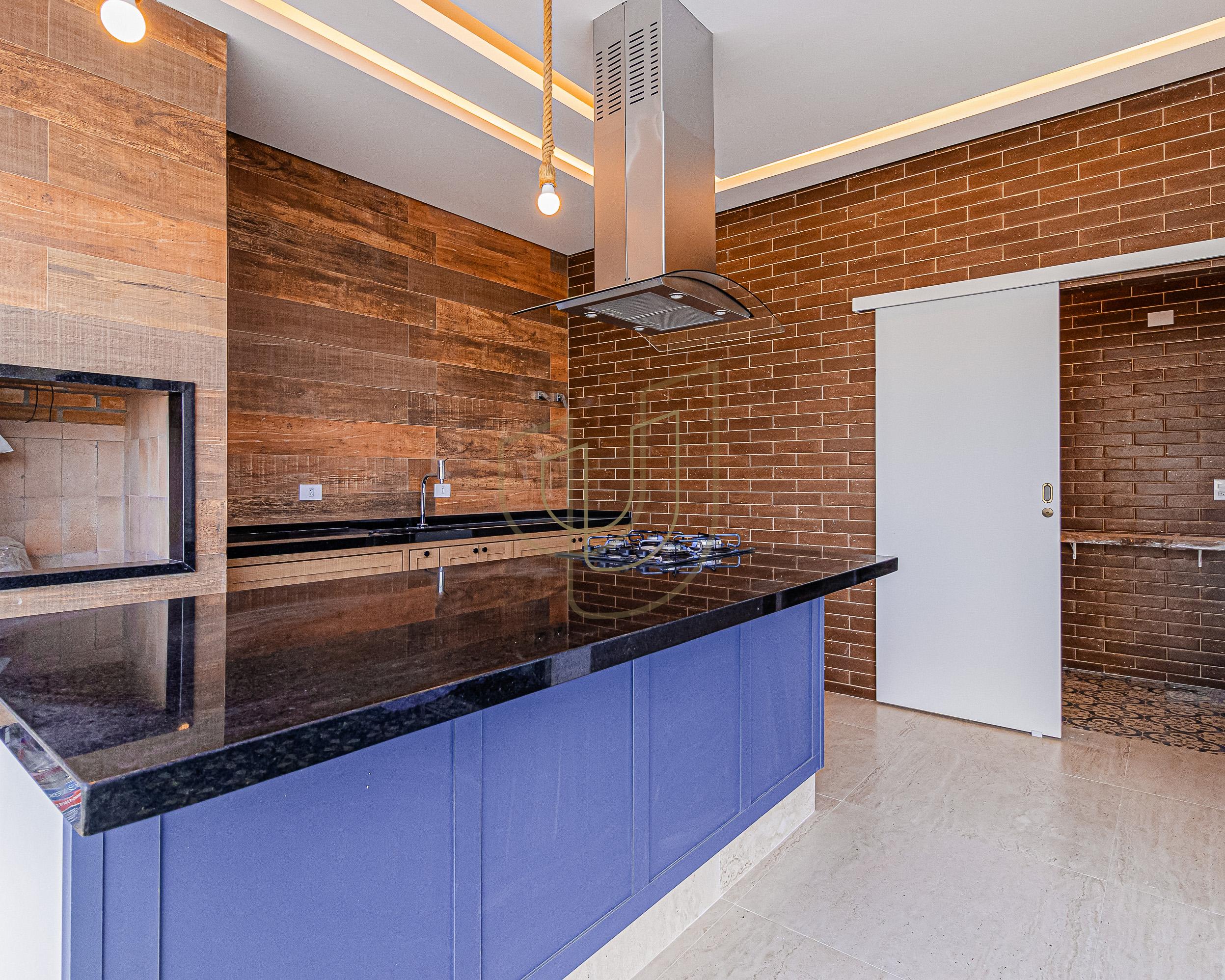 Sobrado rec&eacute;m constru&iacute;do com 4 Quartos Residencial Monte Carlo - S&atilde;o Jos&eacute; dos Campos/SP  São José dos Campos - 