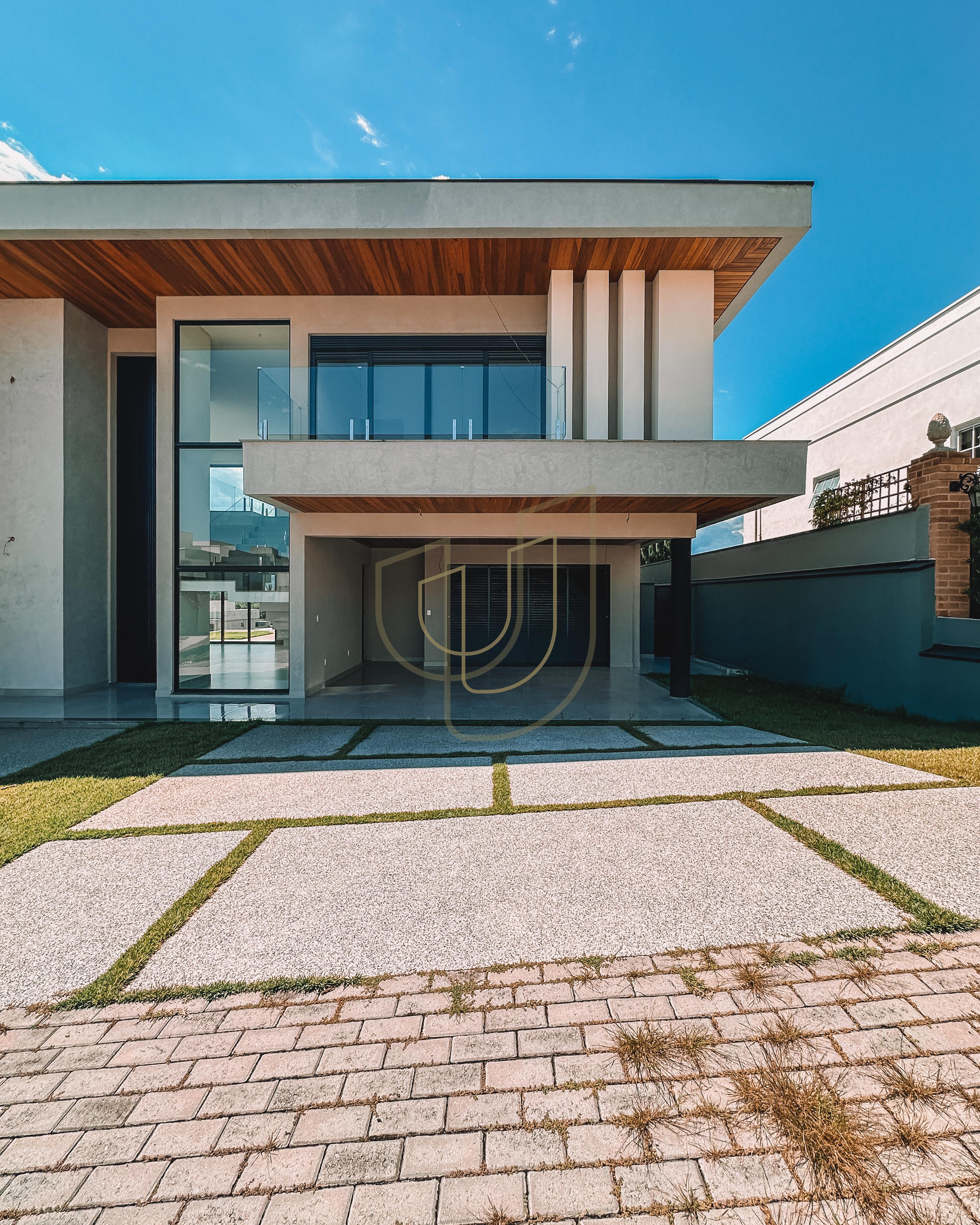 Sobrado sofisticado com vista &uacute;nica e com 4 su&iacute;tes em Urbanova - S&atilde;o Jos&eacute; dos Campos/SP  São José dos Campos - 