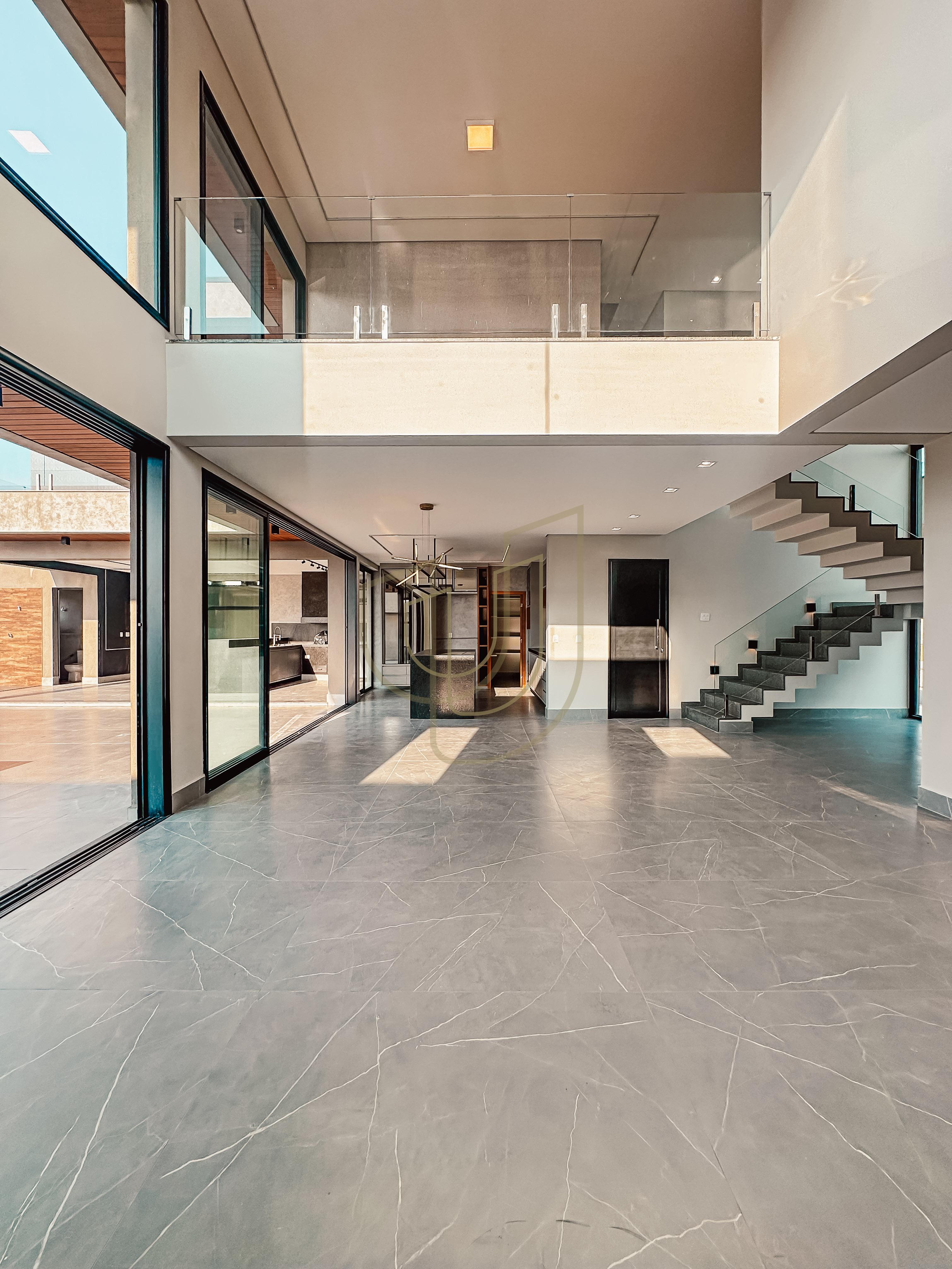 Sobrado sofisticado com vista &uacute;nica e com 4 su&iacute;tes em Urbanova - S&atilde;o Jos&eacute; dos Campos/SP  São José dos Campos - 