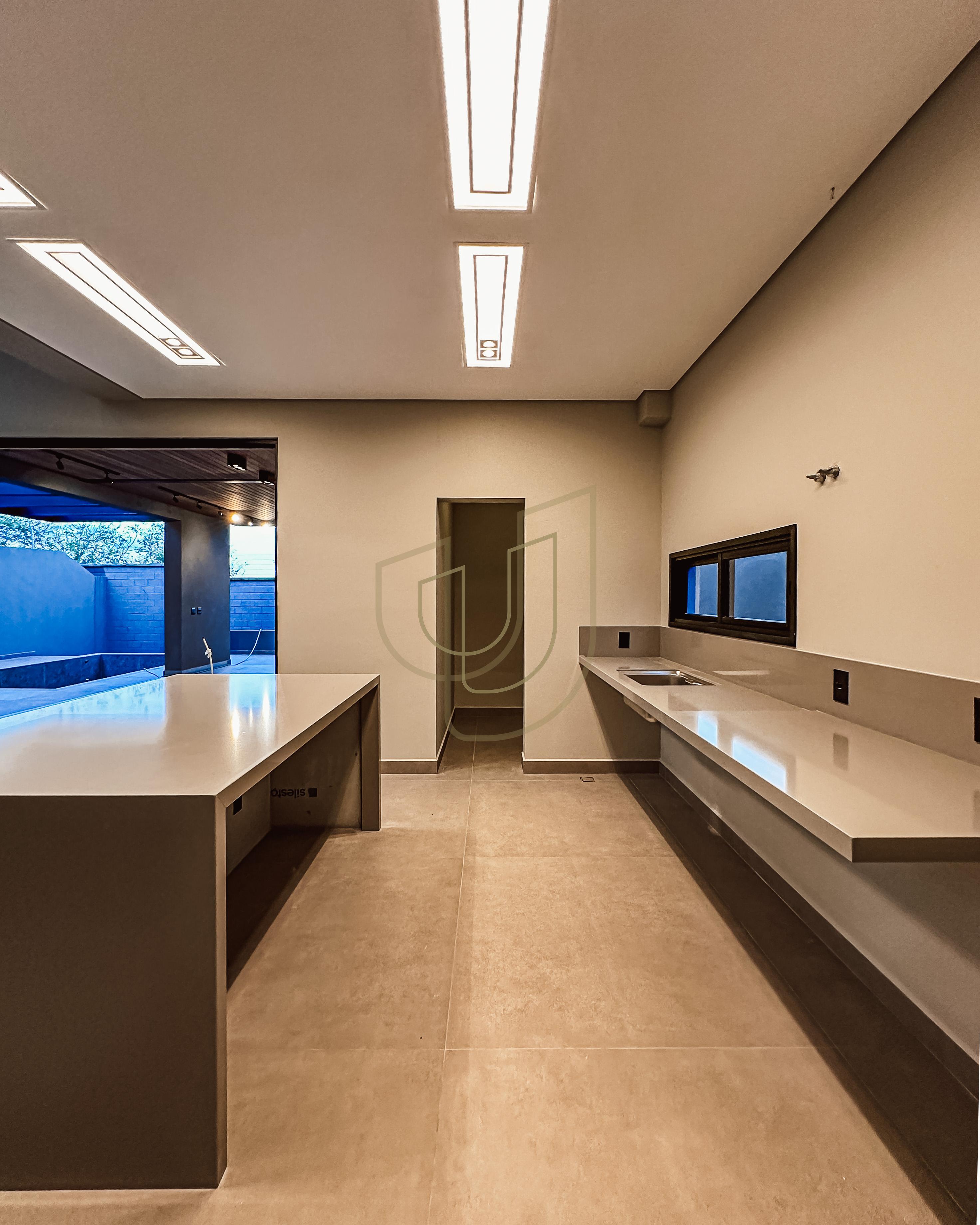 Sobrado sofisticado com vista excelente, com 4 su&iacute;tes em Urbanova - S&atilde;o Jos&eacute; dos Campos/SP  São José dos Campos - 