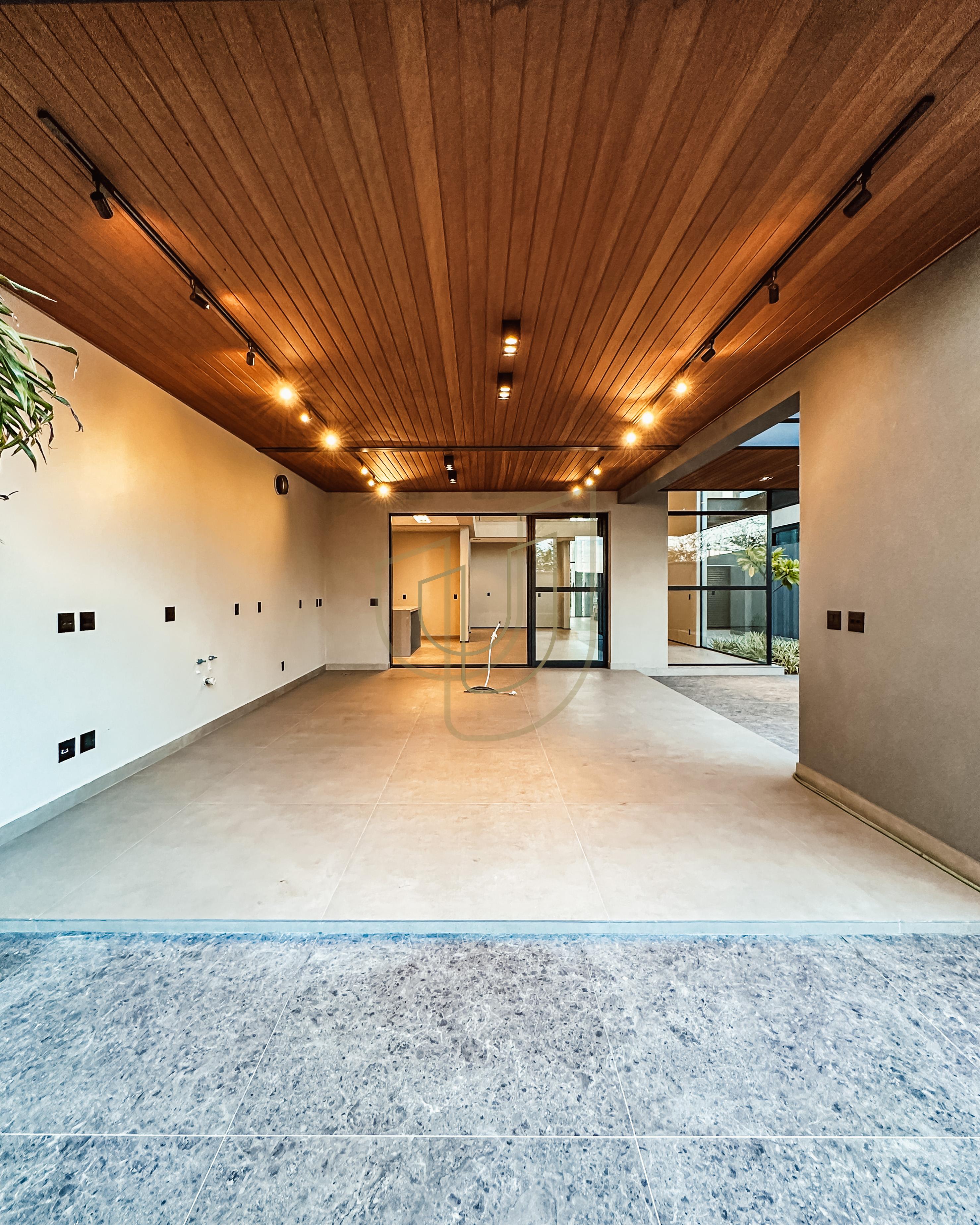 Sobrado sofisticado com vista excelente, com 4 su&iacute;tes em Urbanova - S&atilde;o Jos&eacute; dos Campos/SP  São José dos Campos - 