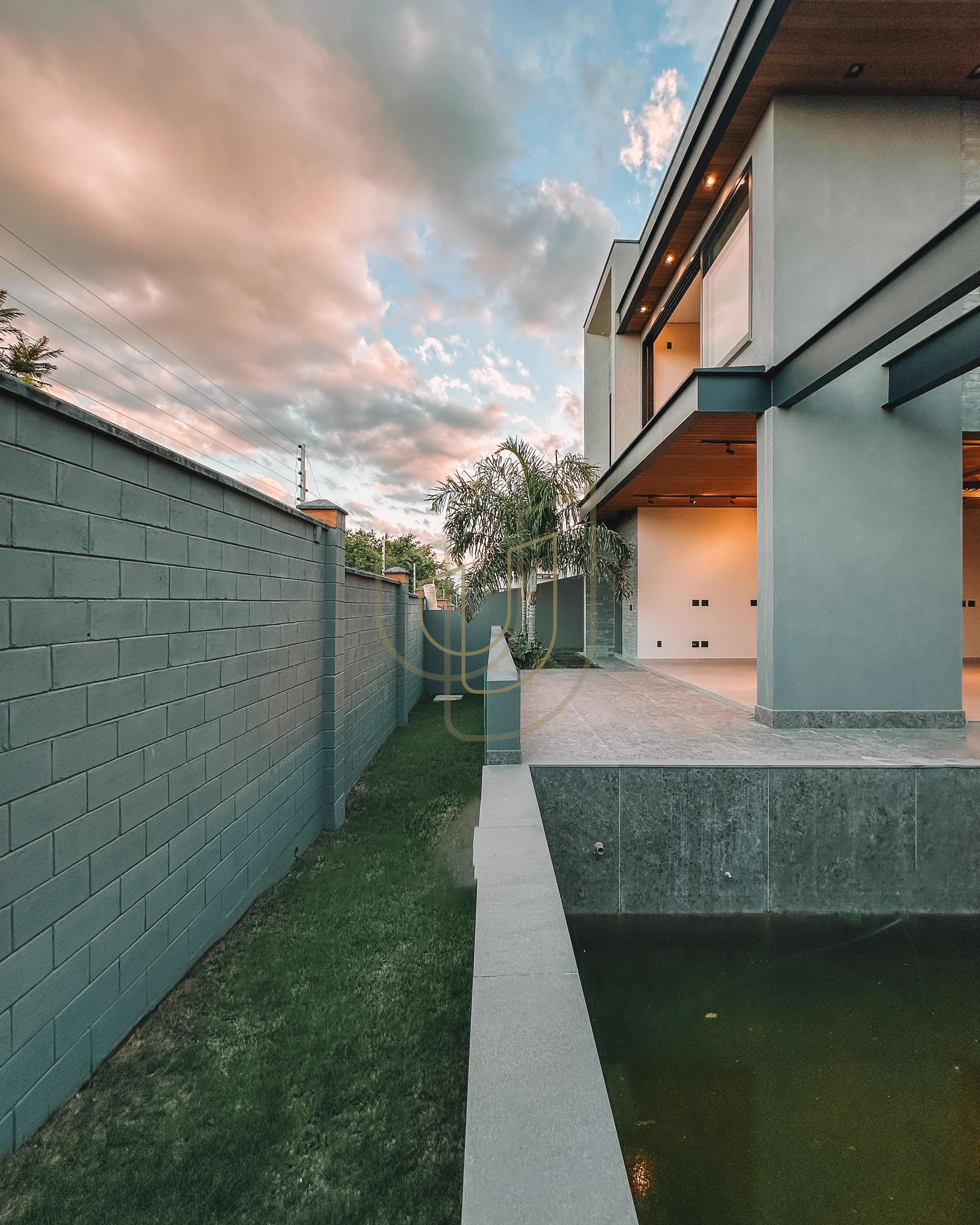 Sobrado sofisticado com vista excelente, com 4 su&iacute;tes em Urbanova - S&atilde;o Jos&eacute; dos Campos/SP  São José dos Campos - 