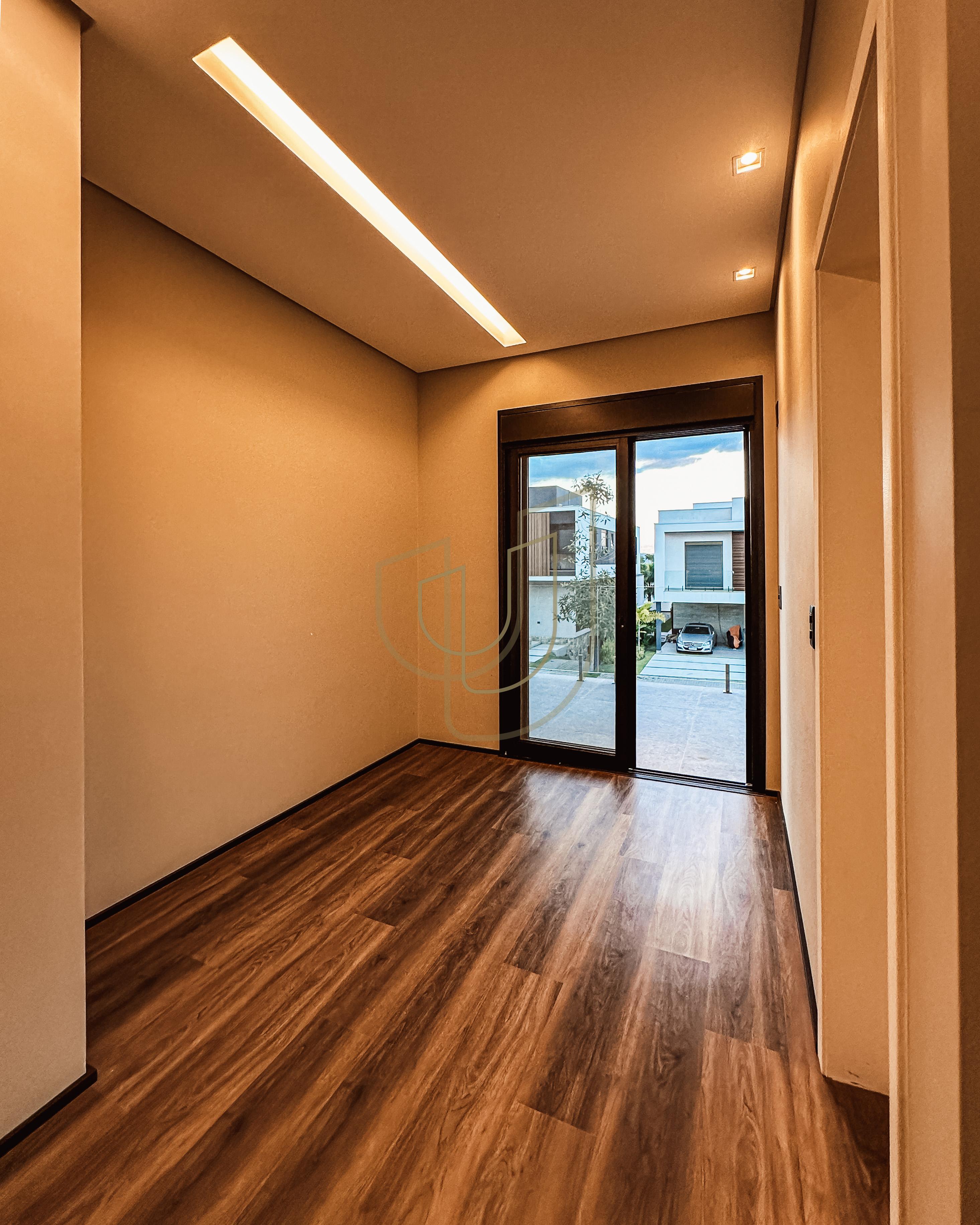 Sobrado sofisticado com vista excelente, com 4 su&iacute;tes em Urbanova - S&atilde;o Jos&eacute; dos Campos/SP  São José dos Campos - 