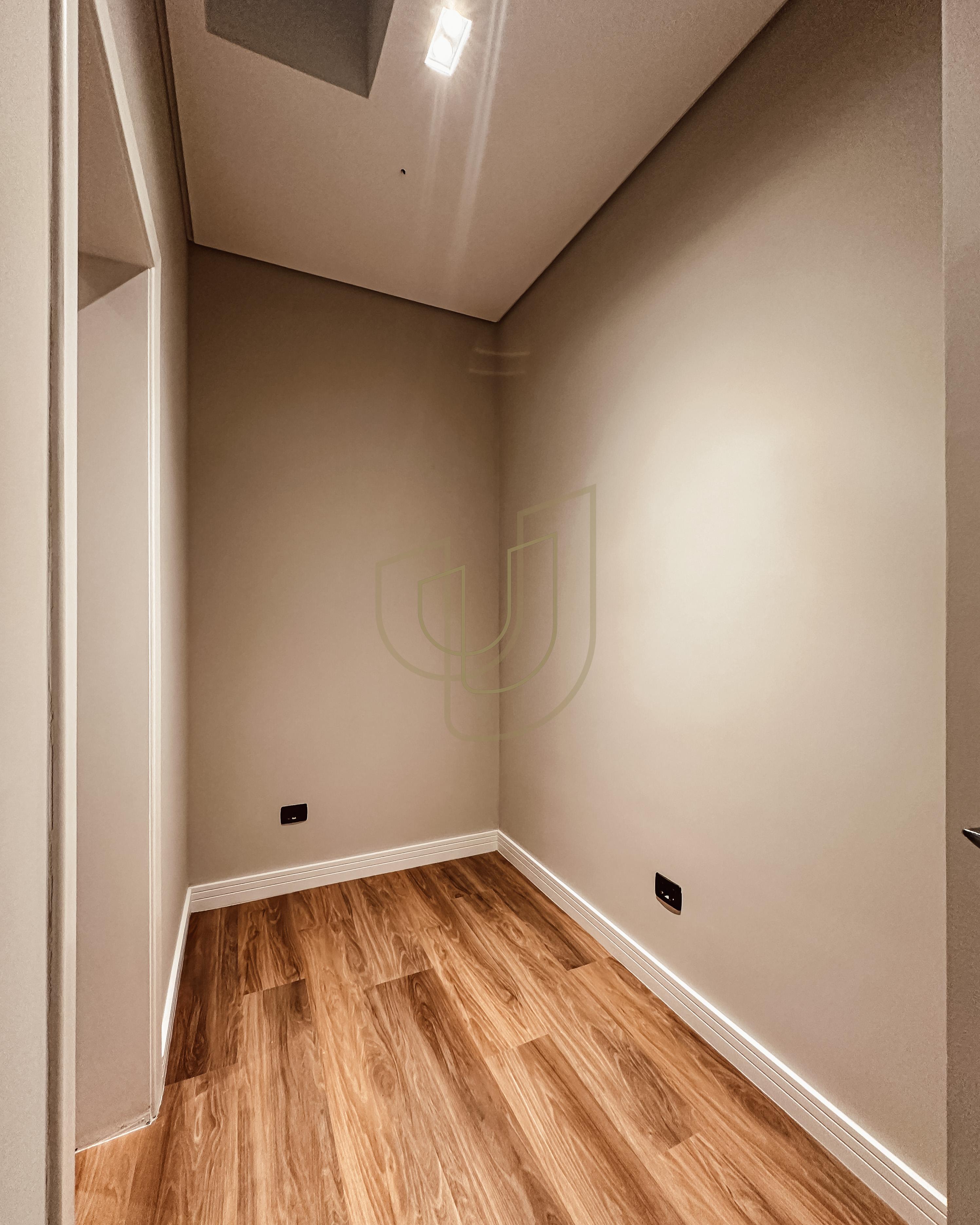 Sobrado sofisticado e moderno com 5 su&iacute;tes no Alphaville II - S&atilde;o Jos&eacute; dos Campos/SP  São José dos Campos - 