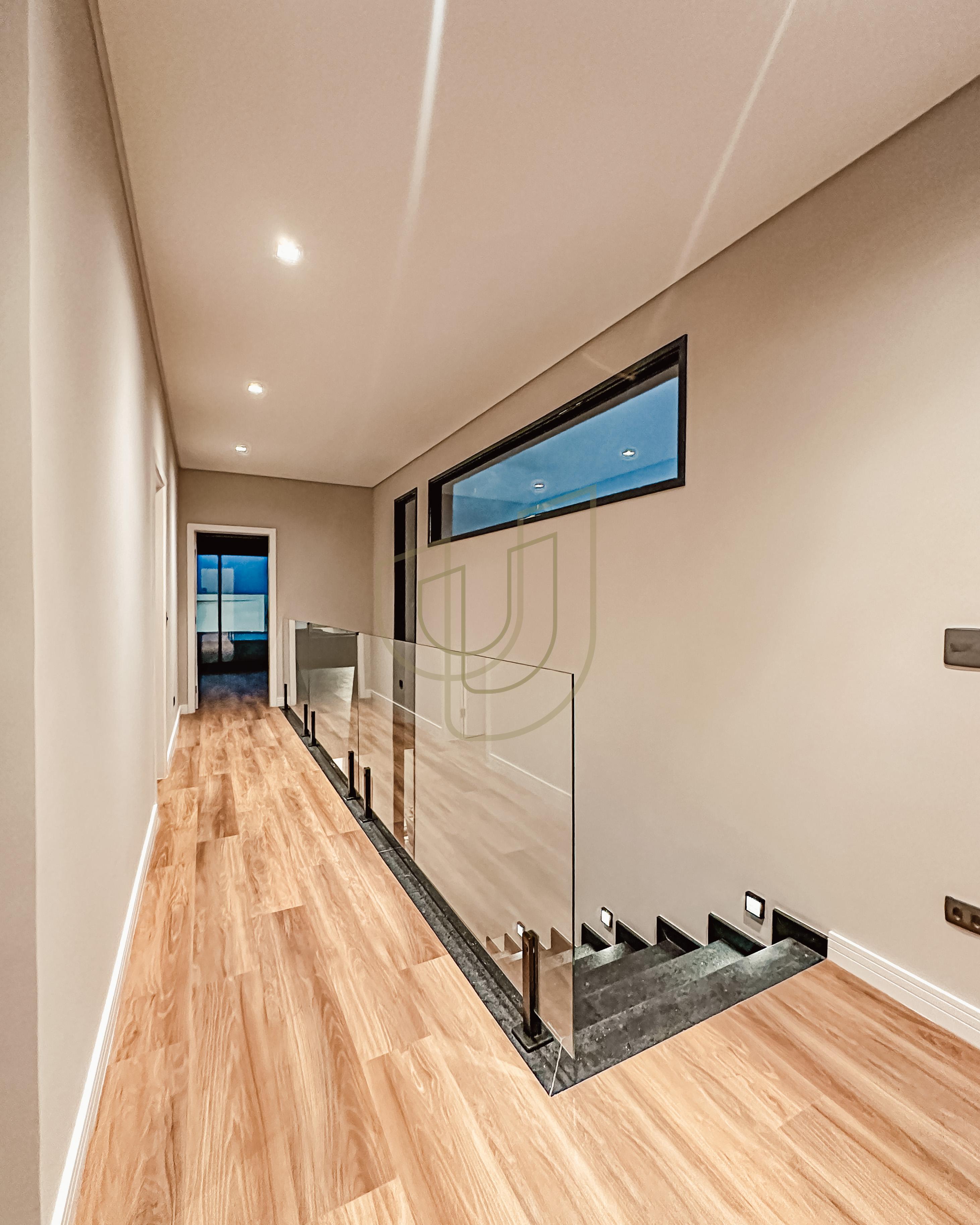 Sobrado sofisticado e moderno com 5 su&iacute;tes no Alphaville II - S&atilde;o Jos&eacute; dos Campos/SP  São José dos Campos - 